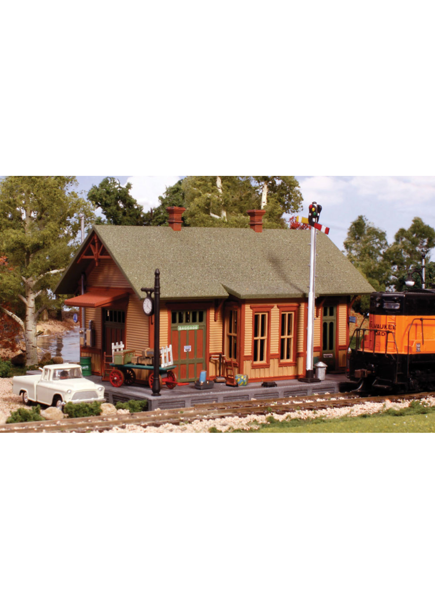 Woodland Scenics PF5207 Woodland Station N Scale Building Kit – Railroad Model