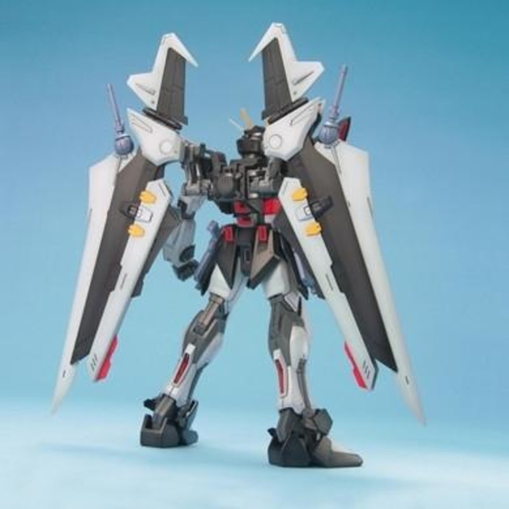Bandai - MG 1/100 GAT-X105E Strike Noir Gundam