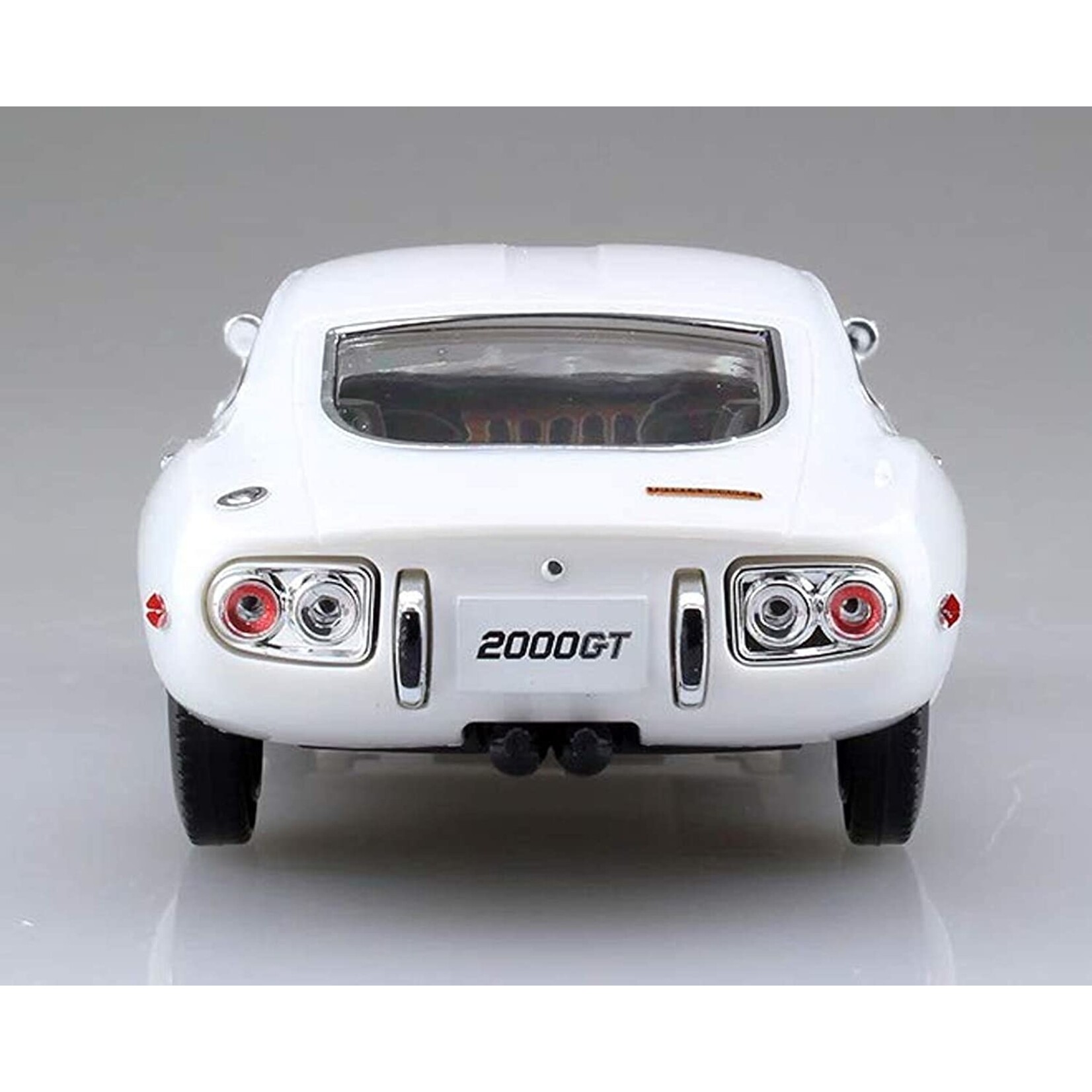 Aoshima 05627 - 1/32 Toyota 2000GT - Pegasus White