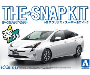 Aoshima 05416 - 1/32 Toyota Prius - Super White II Plastic Model