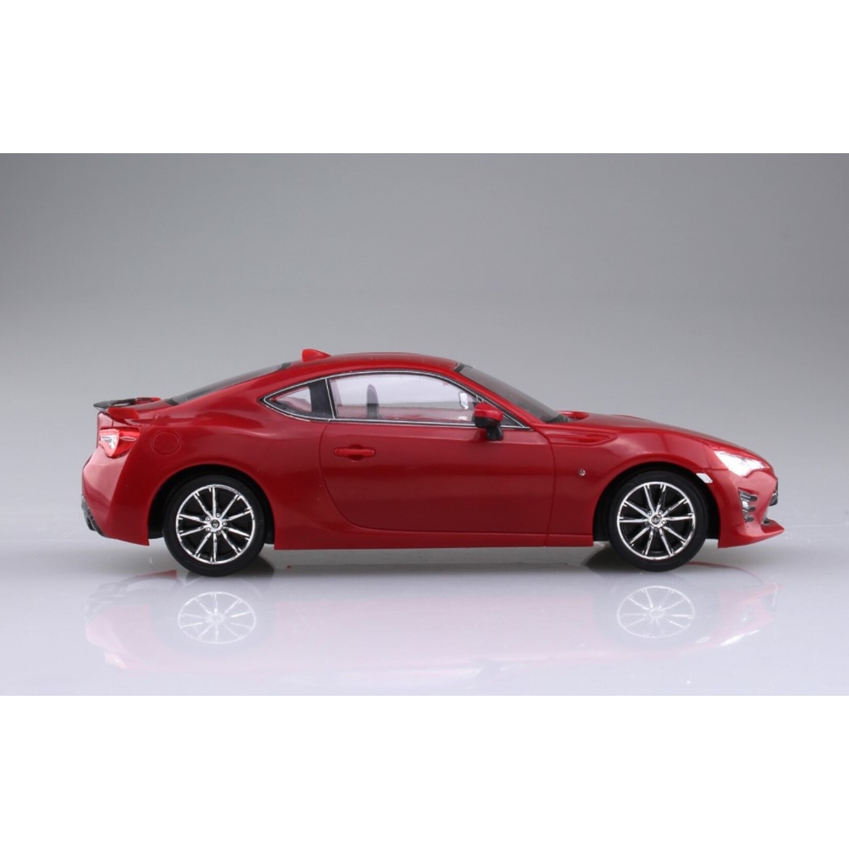 Aoshima 05755 - 1/32 Toyota 86 - Pure Red
