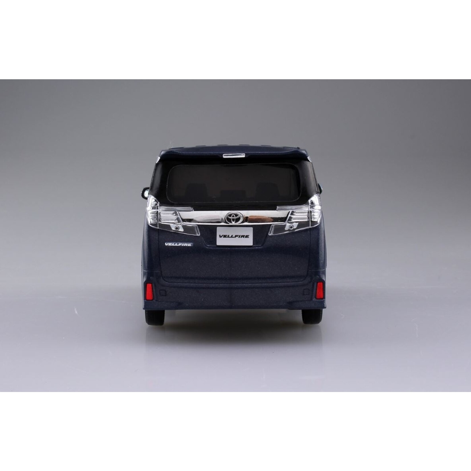 Aoshima 05633 - 1/32 Toyota Vellfire - Grayish Blue Mica Metallic