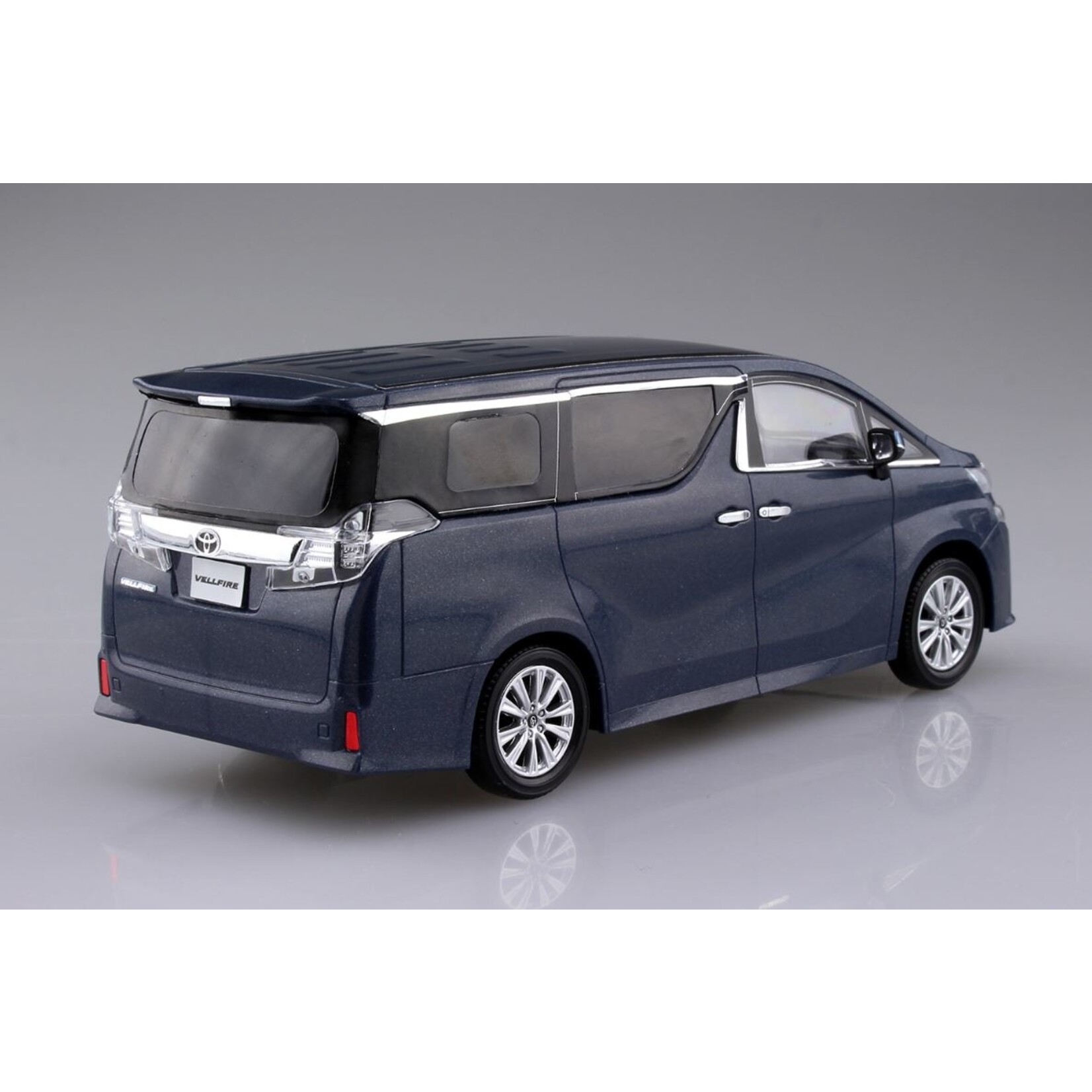 Aoshima 05633 - 1/32 Toyota Vellfire - Grayish Blue Mica Metallic