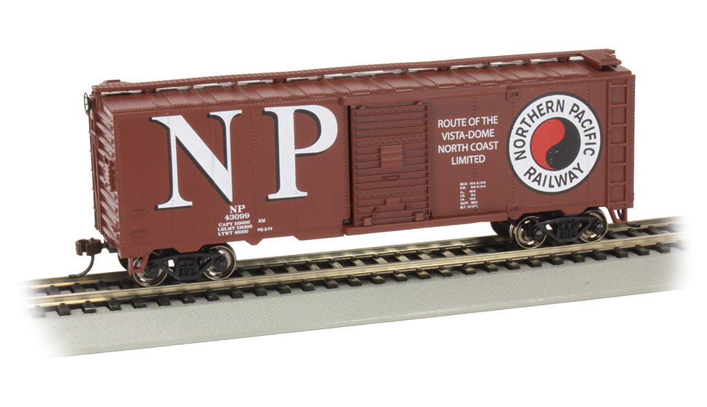 17015 - HO Northern Pacific #43099 40' Box Car