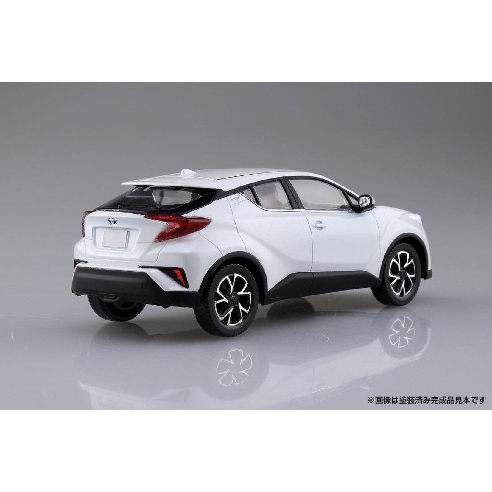Aoshima 05634 - 1/32 Toyota C-HR - White Pearl Crystal Shine
