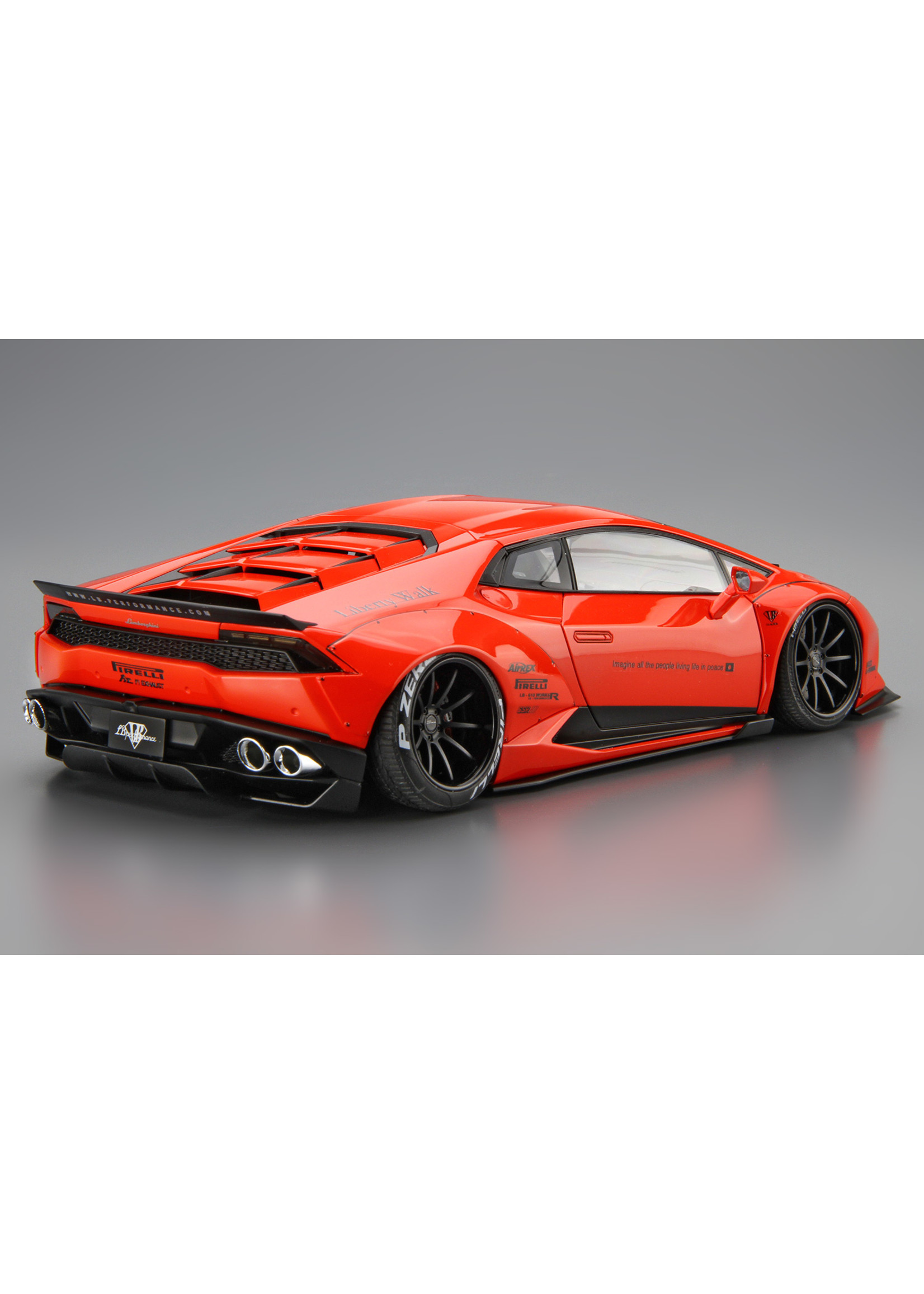Aoshima 1/24 Liberty Walk LB-Works Lamborghini Huracan Ver. 1