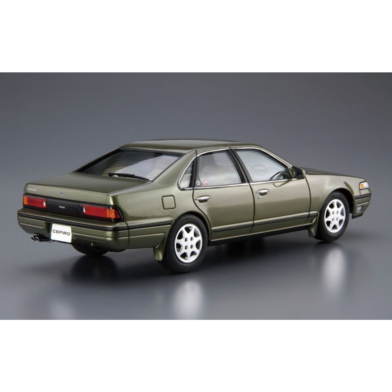 Aoshima 06111 - 1/24 Nissan A31 Cefiro '91