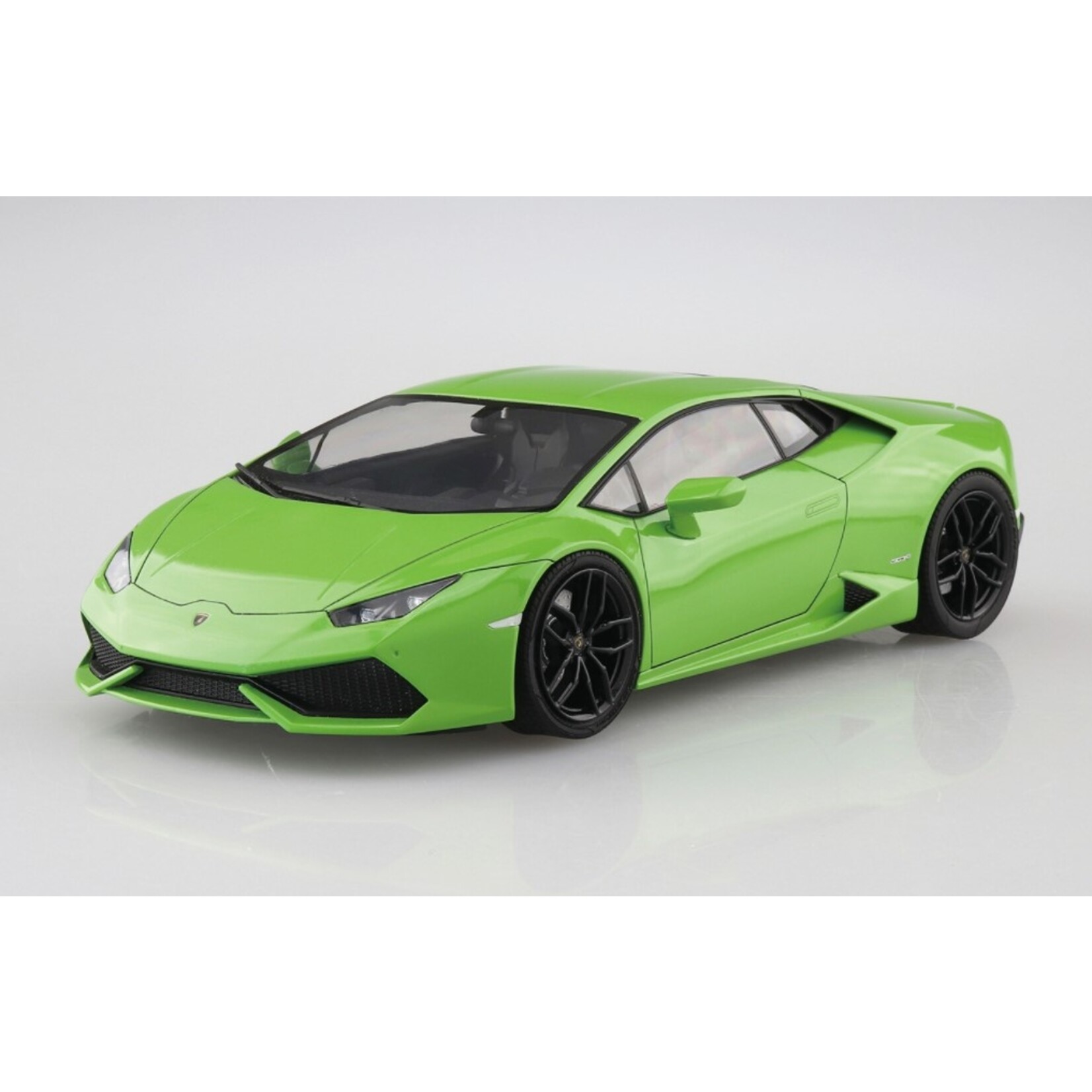 Aoshima 05846 - 1/24 '14 Lamborghini Huracan