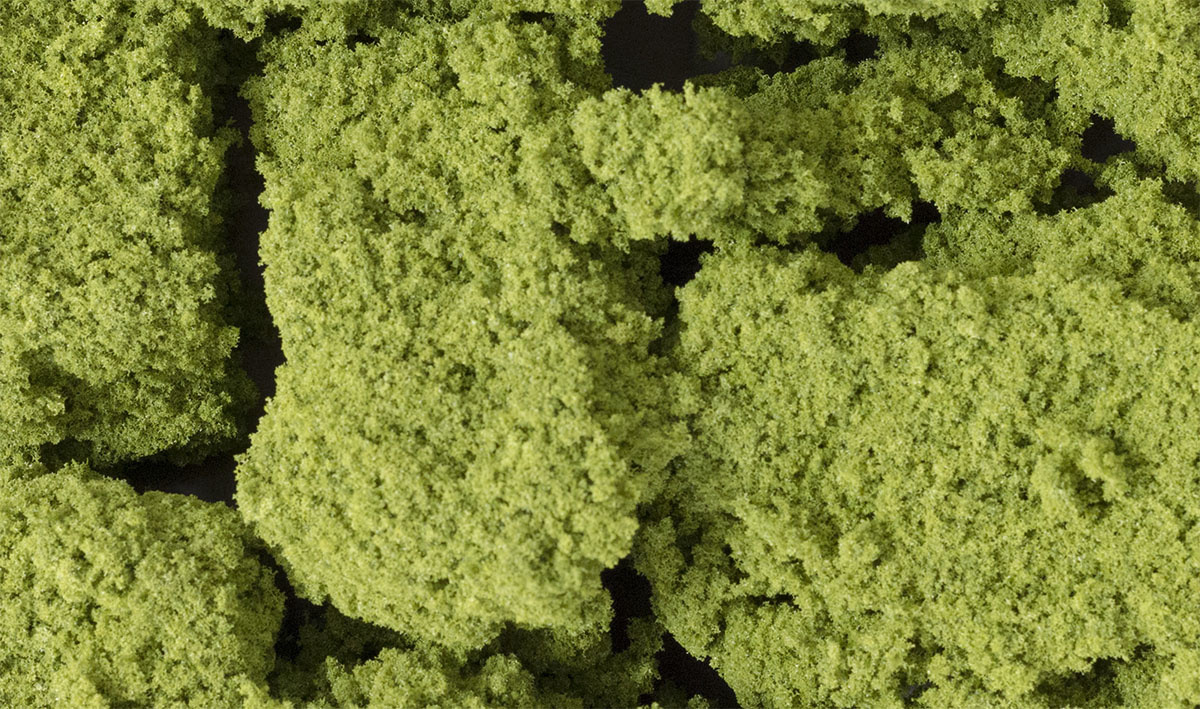 WOO FC57 - Foliage Clusters Bag, 50.8 cu. in. - Light Green