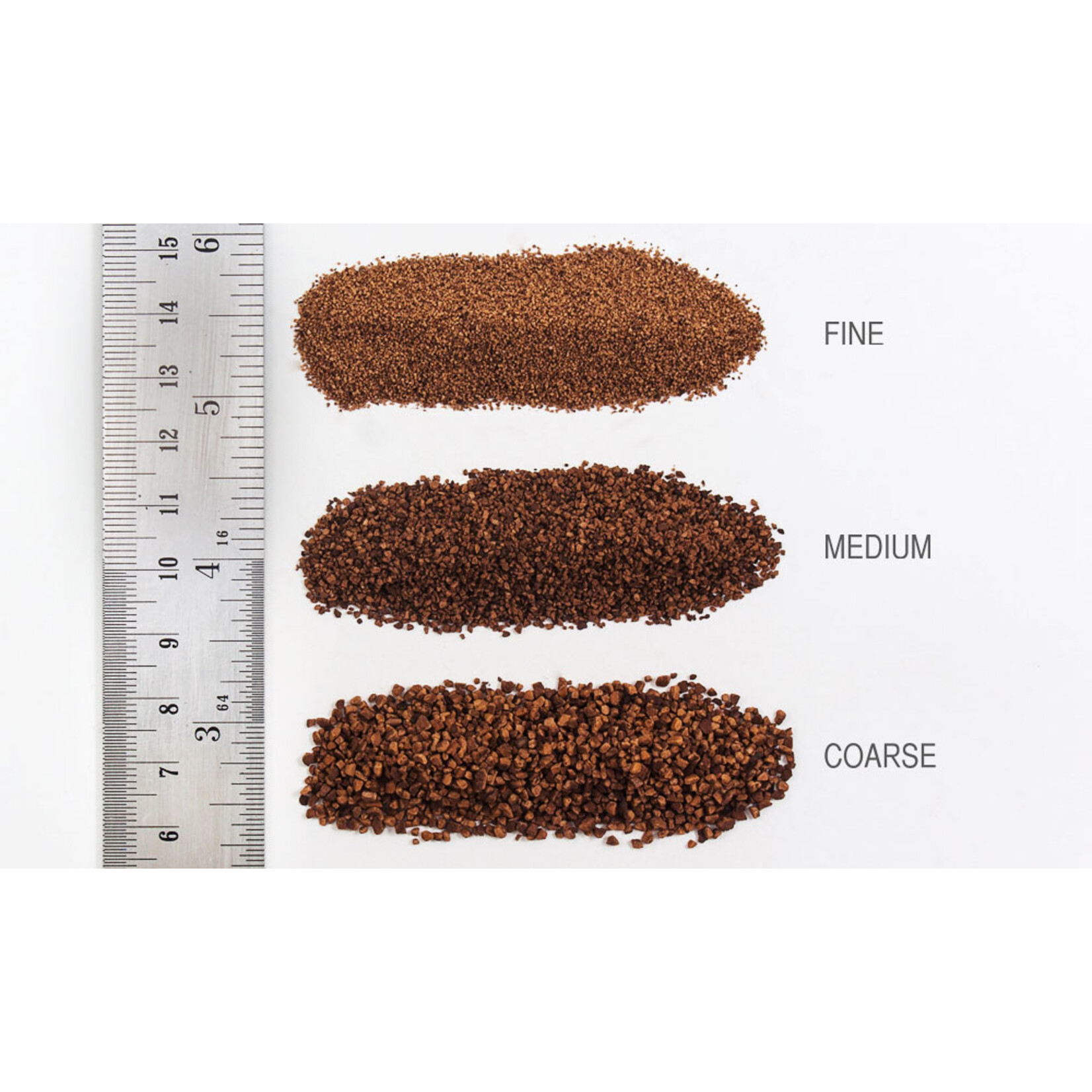 Woodland Scenics WOO B79 - Medium Ballast, 21.6 cu. in. - Brown