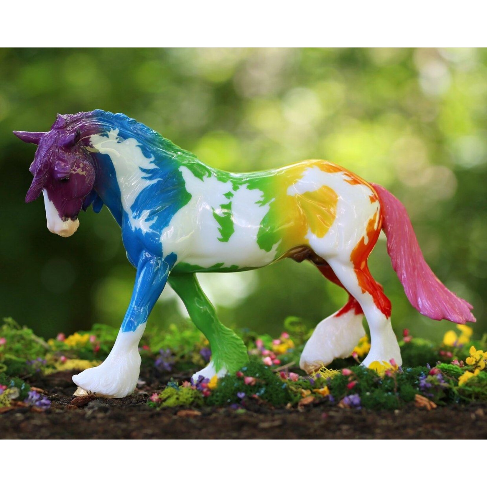 Breyer Equidae Rainbow Decorator