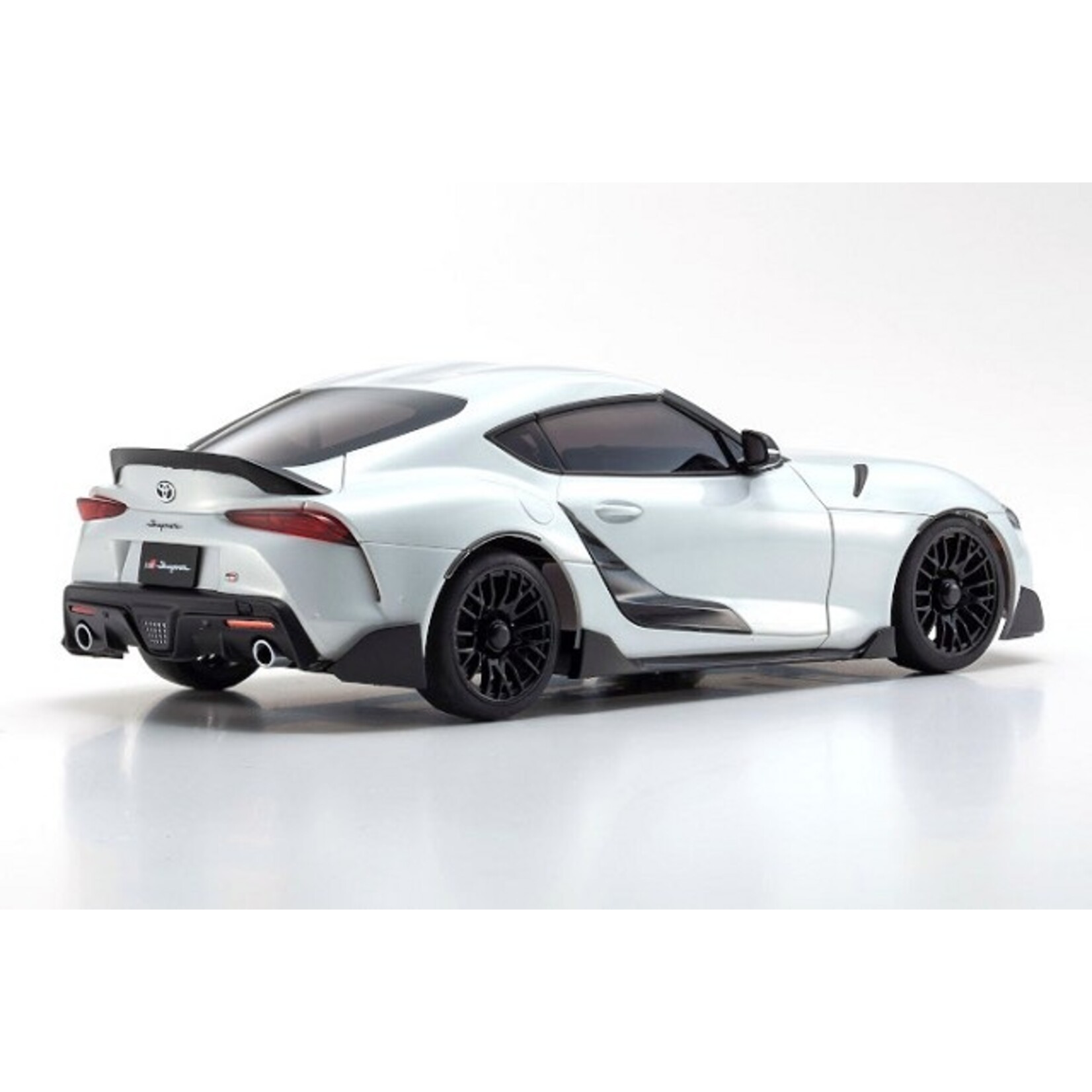 Kyosho 32626W - MINI-Z AWD Toyota GR Supra TRD Aero White Metallic - Readyset