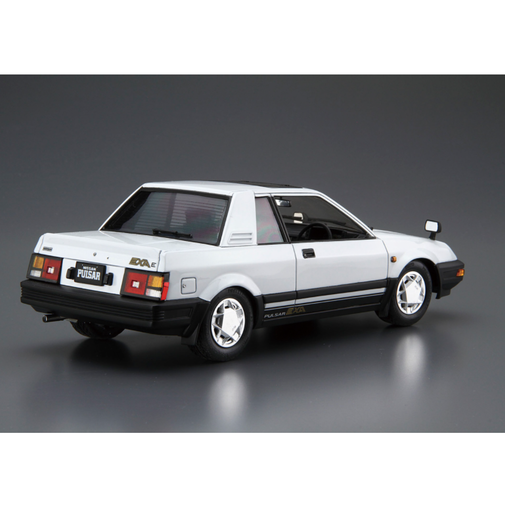 Aoshima 06272 - 1/24 1983 Nissan Pulsar EXA