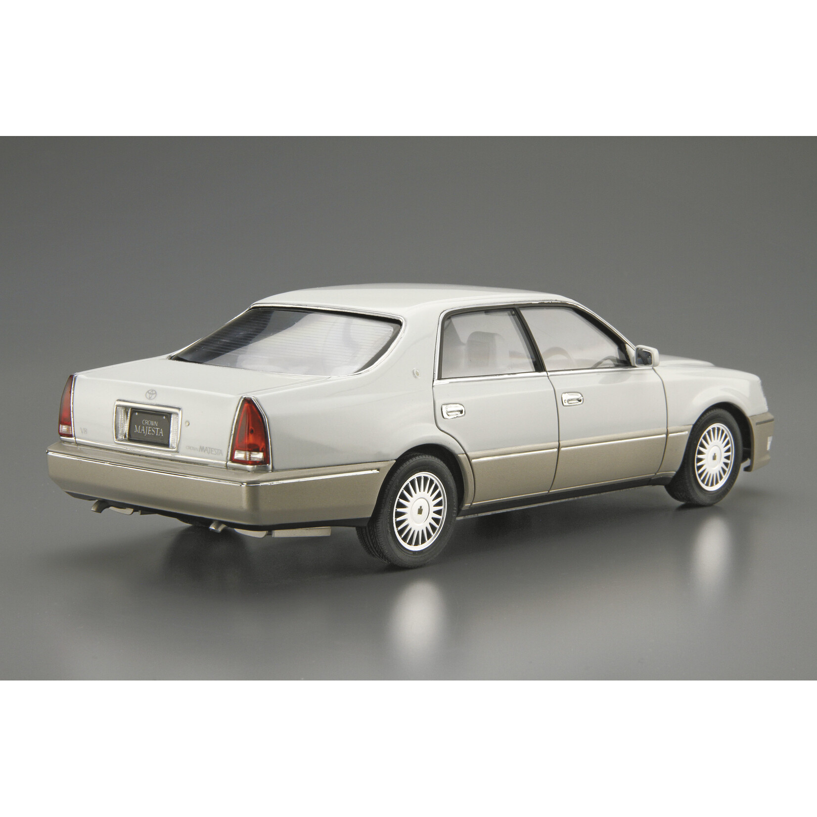 Aoshima 06219 - 1/24 1998 Toyota UZS151 Crown Majesta C-Type