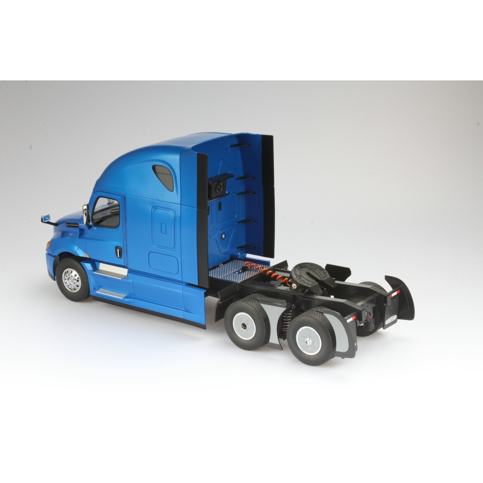 Diecast Masters DCM27006 -  Freightliner, Cascadia