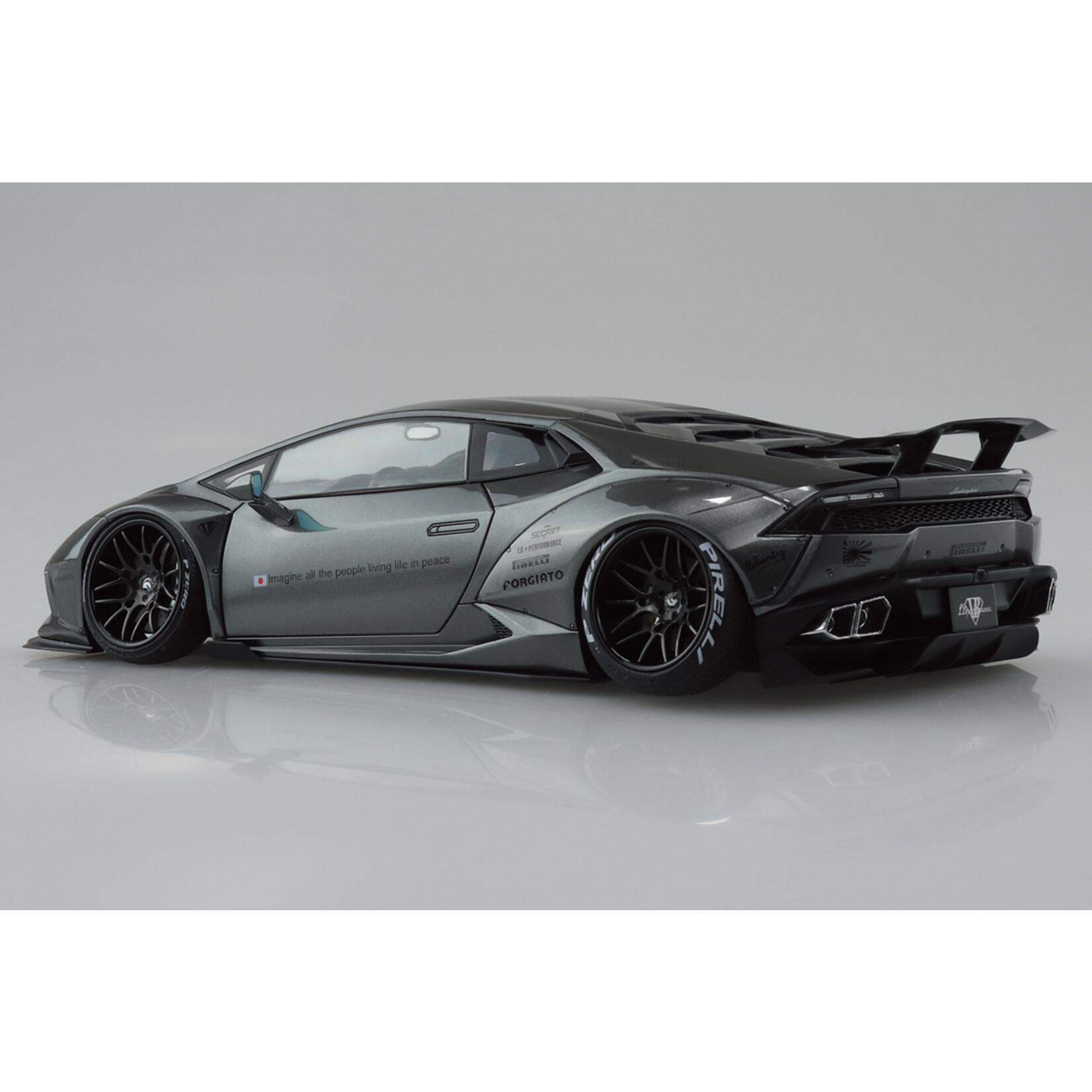Aoshima 05990 - 1/24 Liberty Walk LB-Works Lamborghini Huracan Ver.2