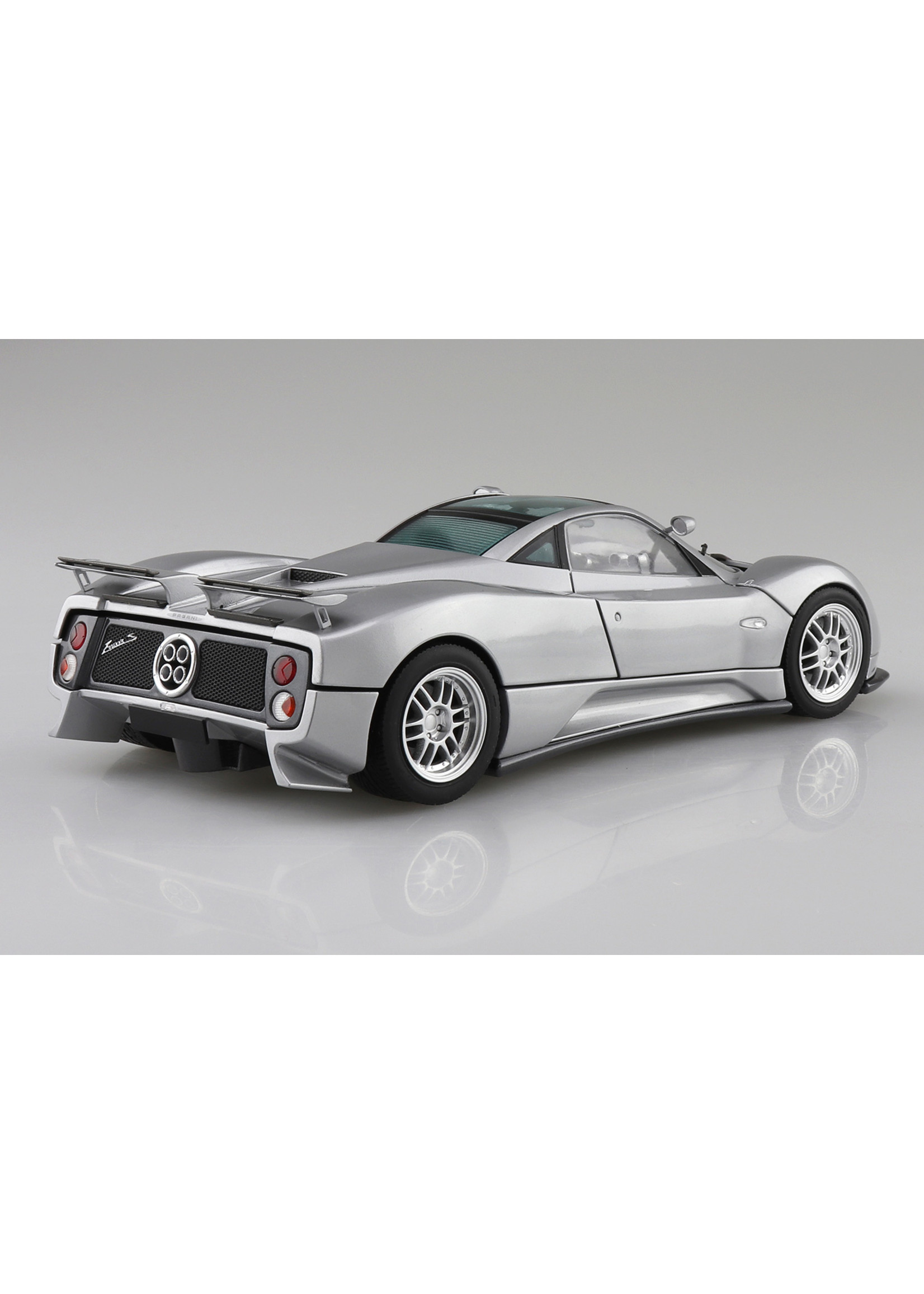 Aoshima 05602 - 1/24 '00 Pagani Zonda C12S