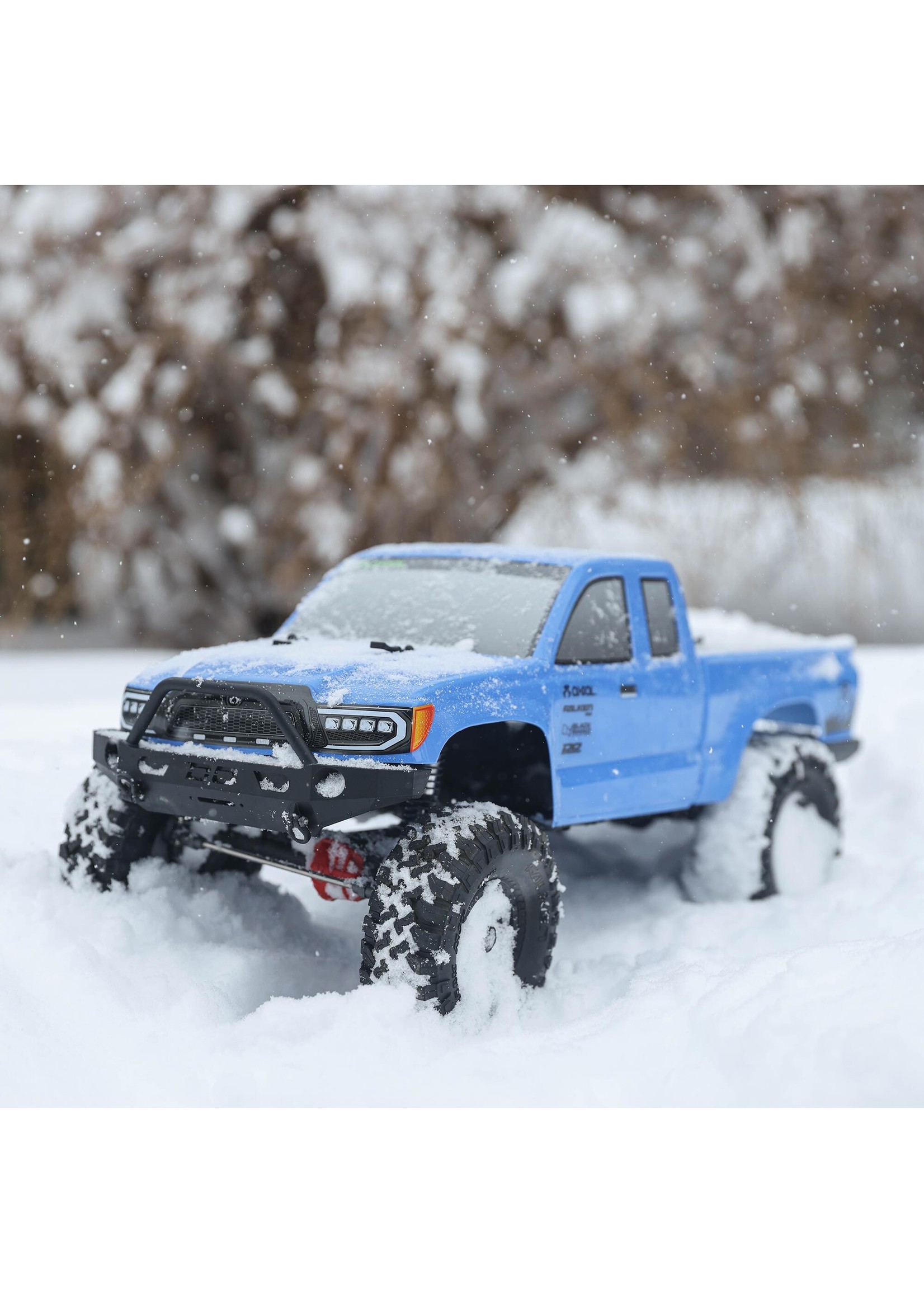 Axial 1/10 SCX10 III Base Camp 4WD Rock Crawler Brushed RTR - Blue