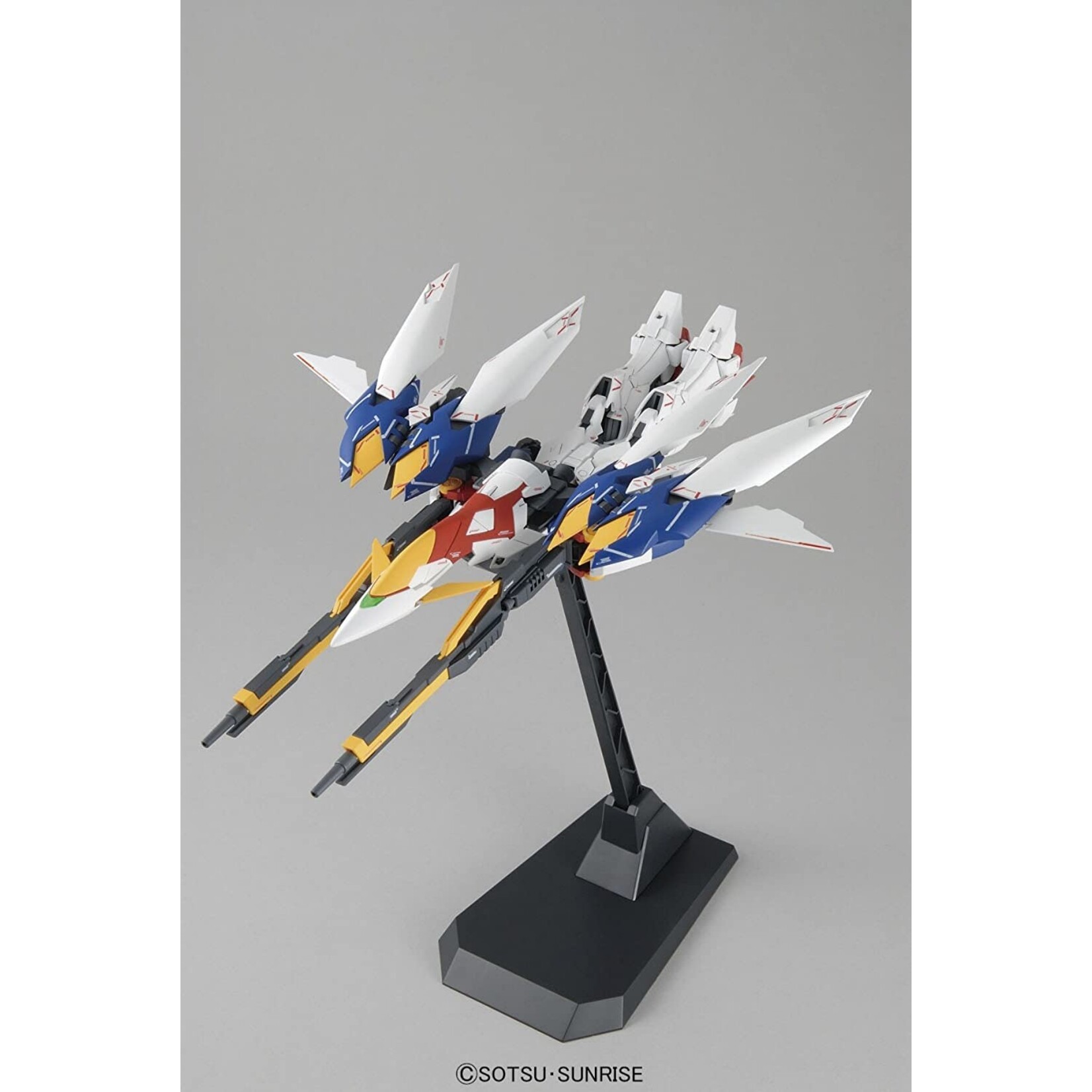 Bandai - MG 1/100 "Endless Waltz" Wing Gundam Proto Zero