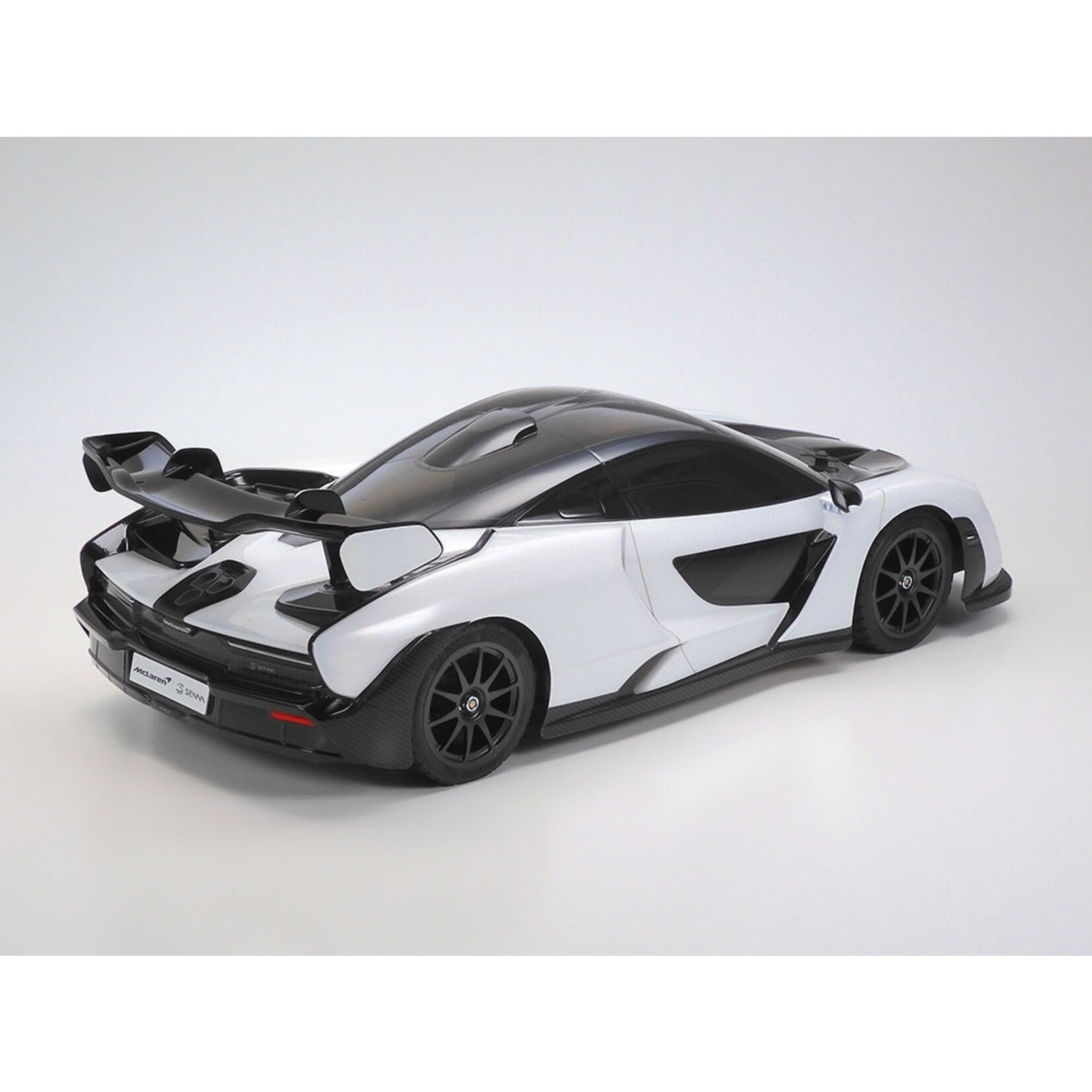 TAMIYA McLaren Senna TT-02 ラジコンカー　未組み立て Tamiya 1/10 RC McLaren Senna (TT-02) - Hub Hobby