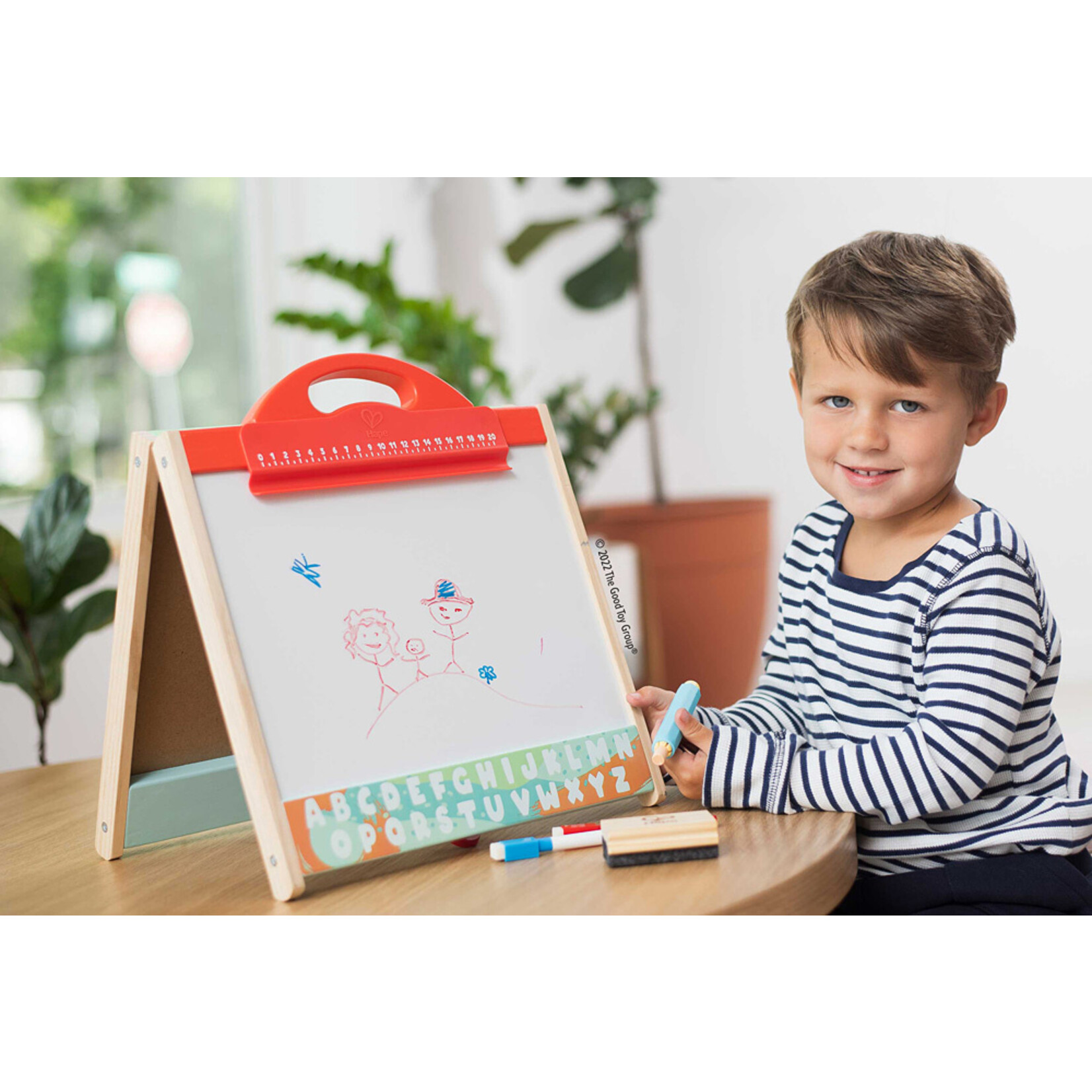 Hape Store & Go Easel