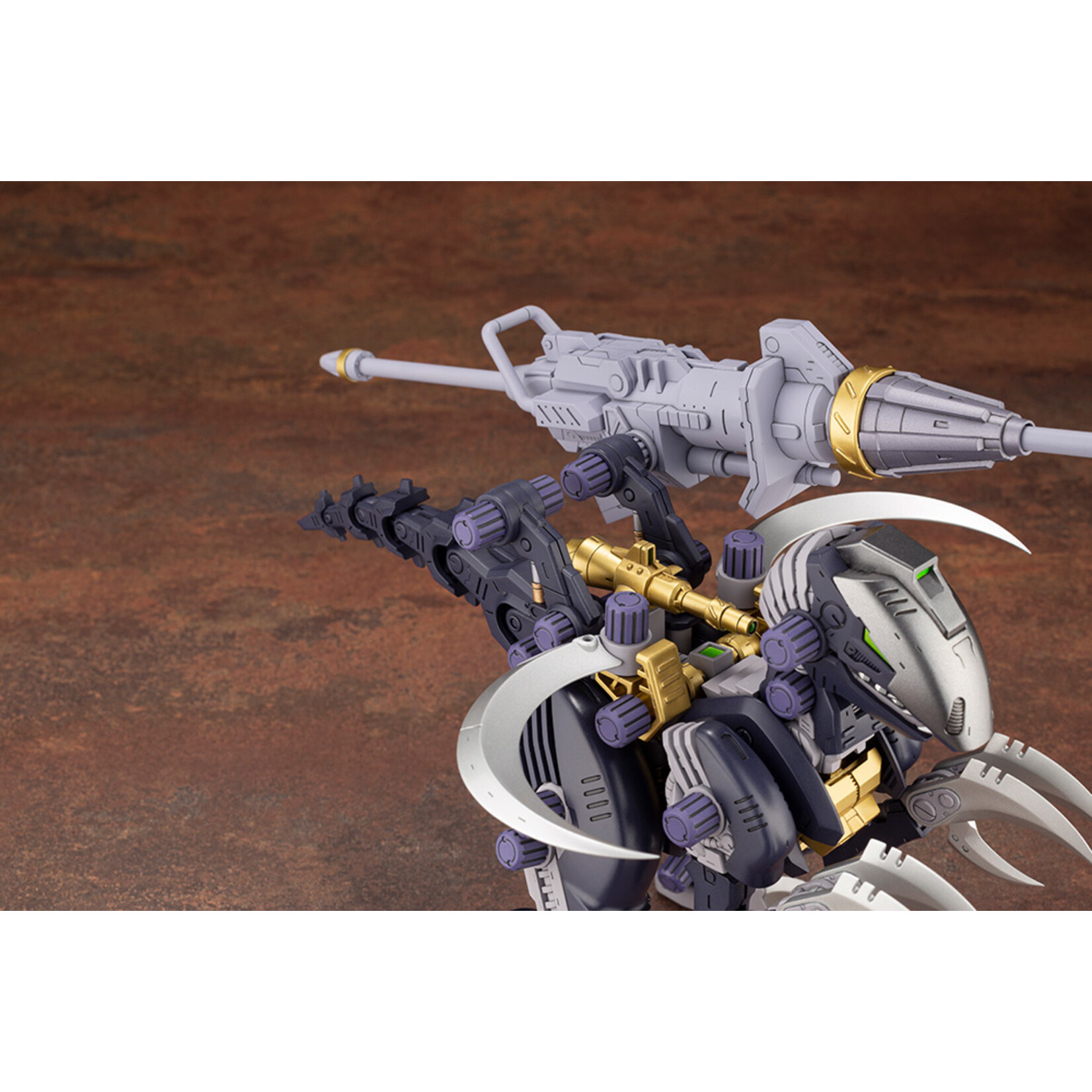Kotobukiya ZD109 - "Zoids" EZ-027 Raven Raptor