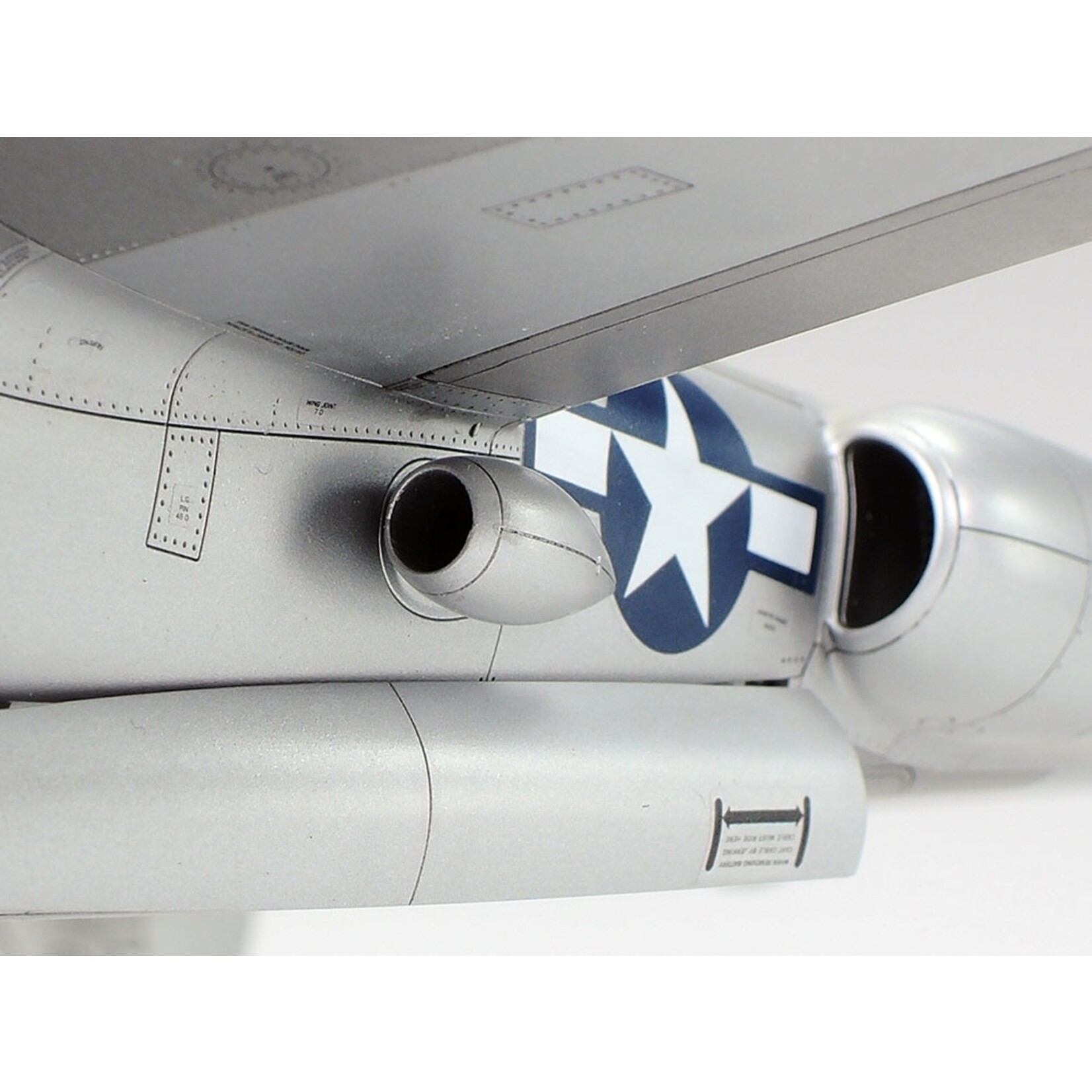 Tamiya 61123 - 1/48 Lockheed P-38 J Lightning