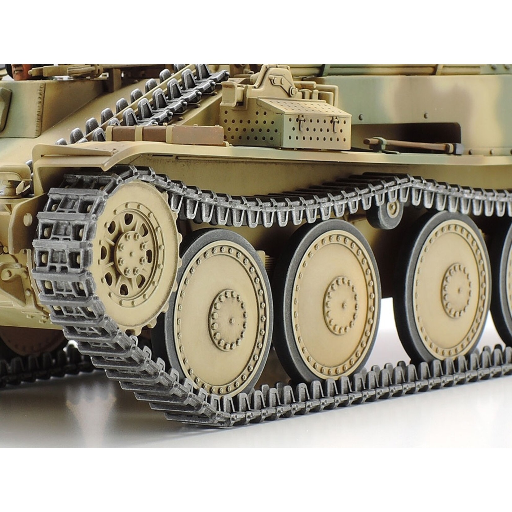 Tamiya 35364 - 1/35 German Tank Marder III M Normandy Front