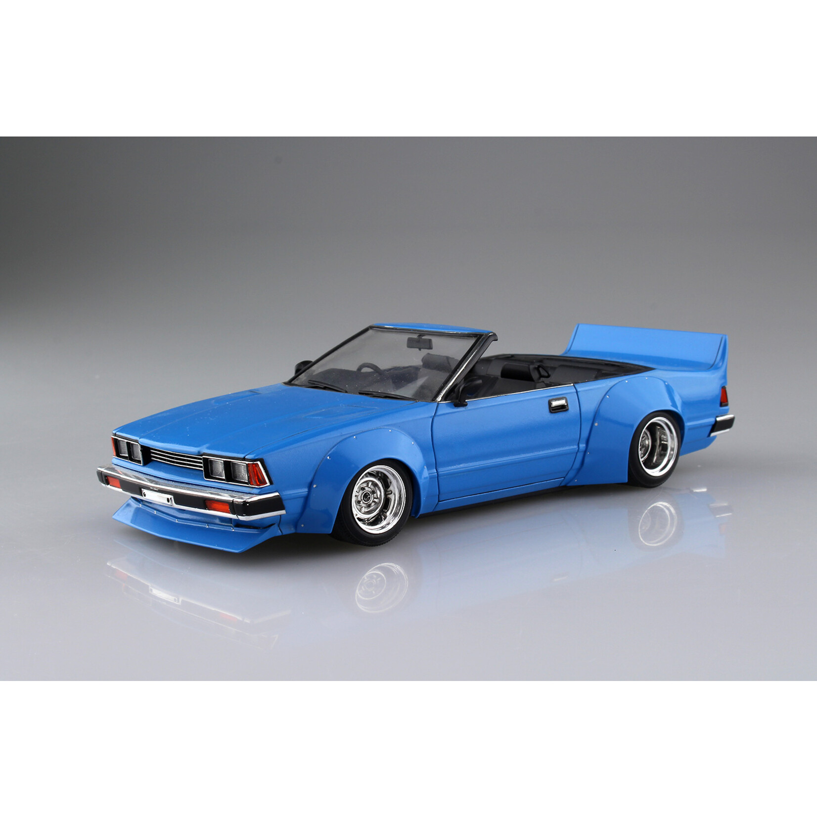 Aoshima 05500 - 1/24 Nissan 2000XE-II Gazelle