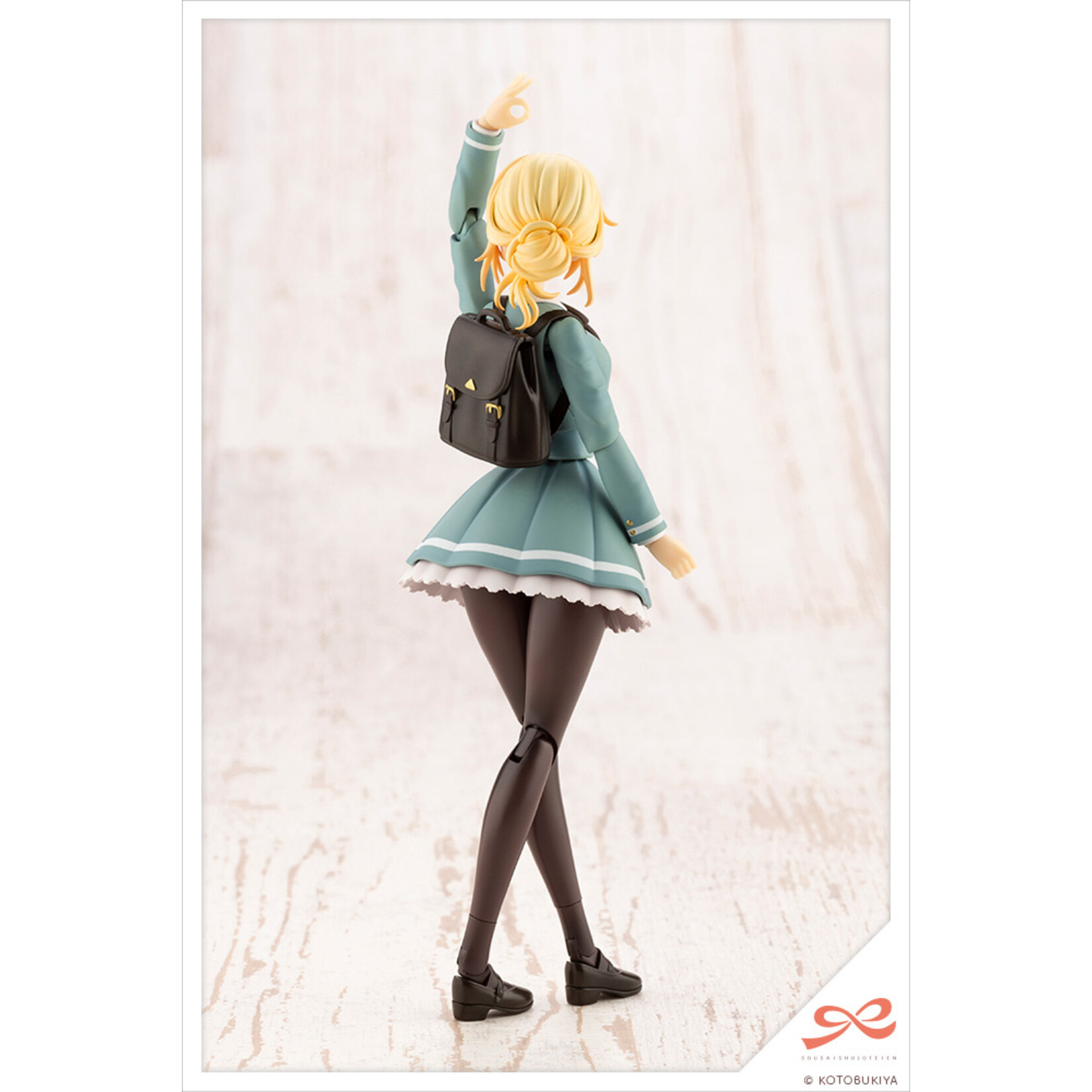 Kotobukiya JK010 - "Sousaishojoteien" Ritsuka Saeki Iris Gakuen Winter Clothes