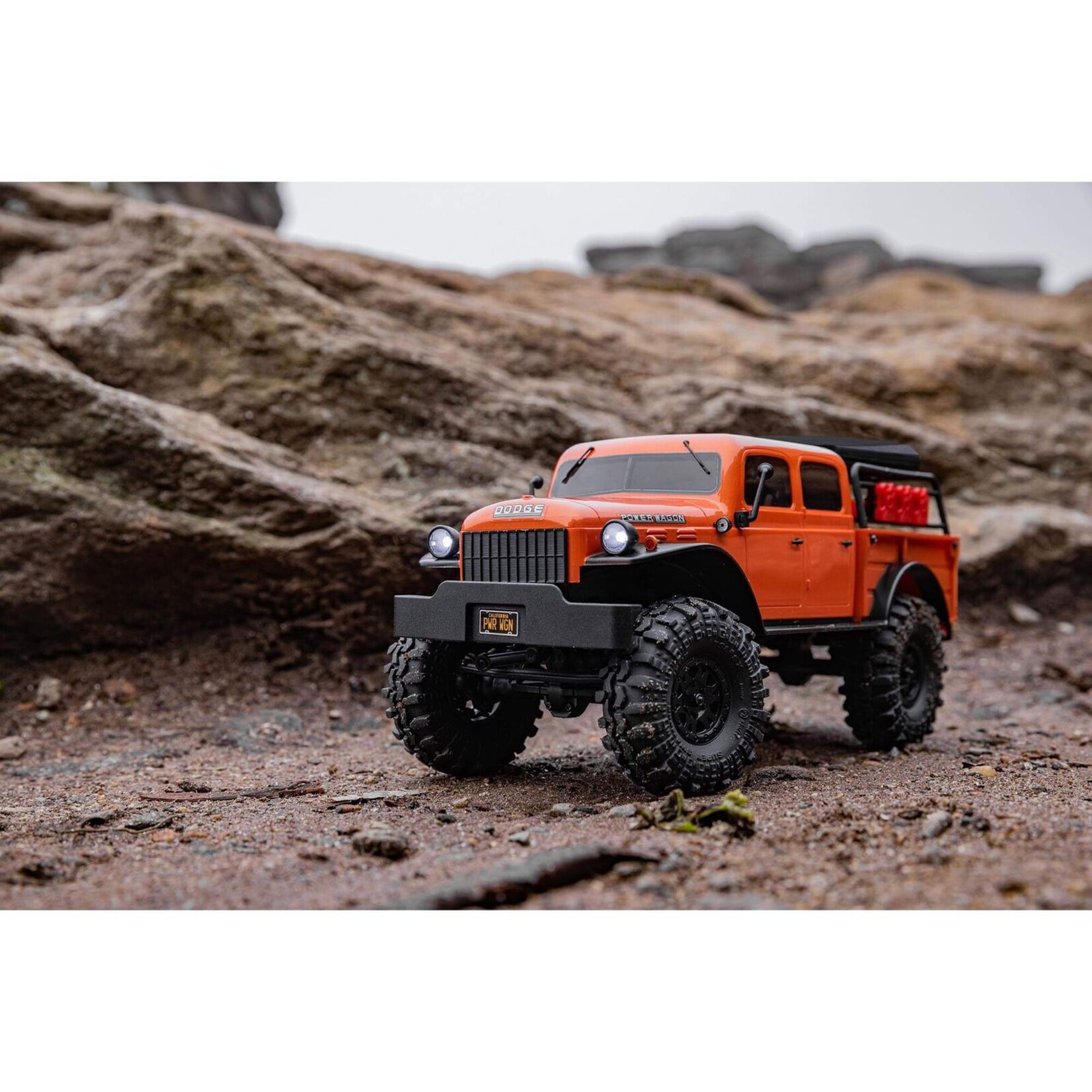 Axial 1/24 SCX24 40's 4 Door Dodge Power Wagon, RTR - Orange