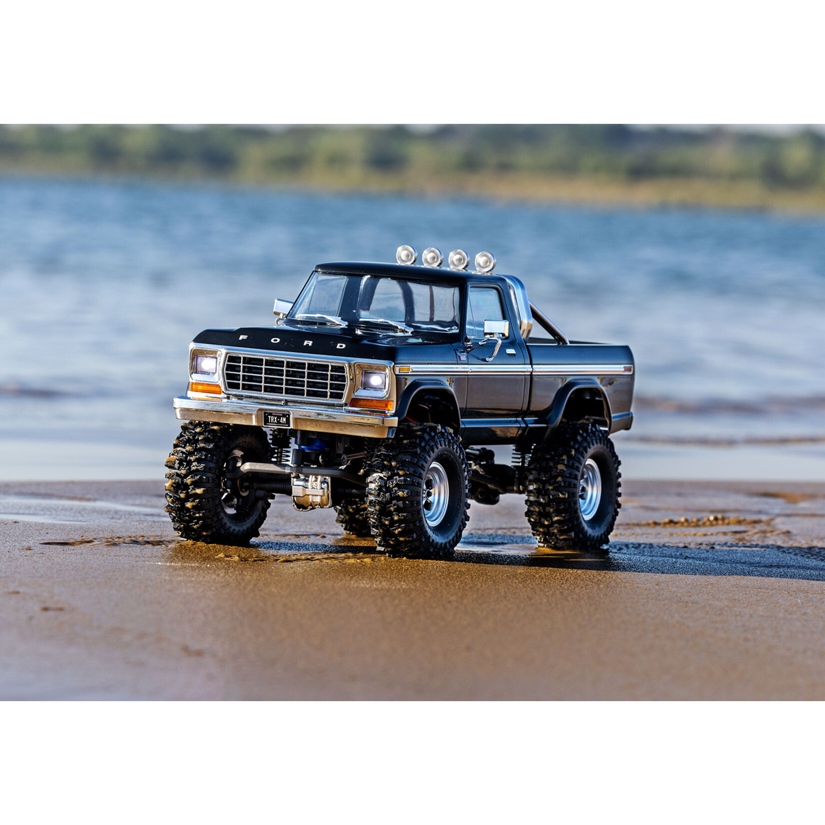 Traxxas 970441BLK - 1/18 Scale & Trail 1979 F-150 Truck - Black