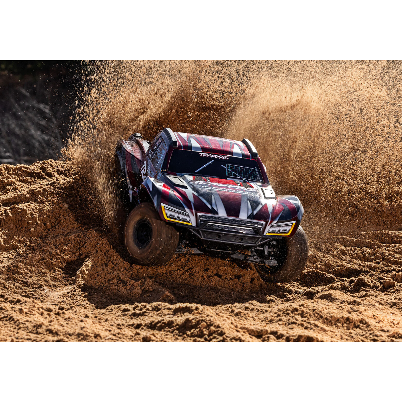Traxxas 1020764RED - Maxx Slash 4WD 6S Short Course Truck - Red