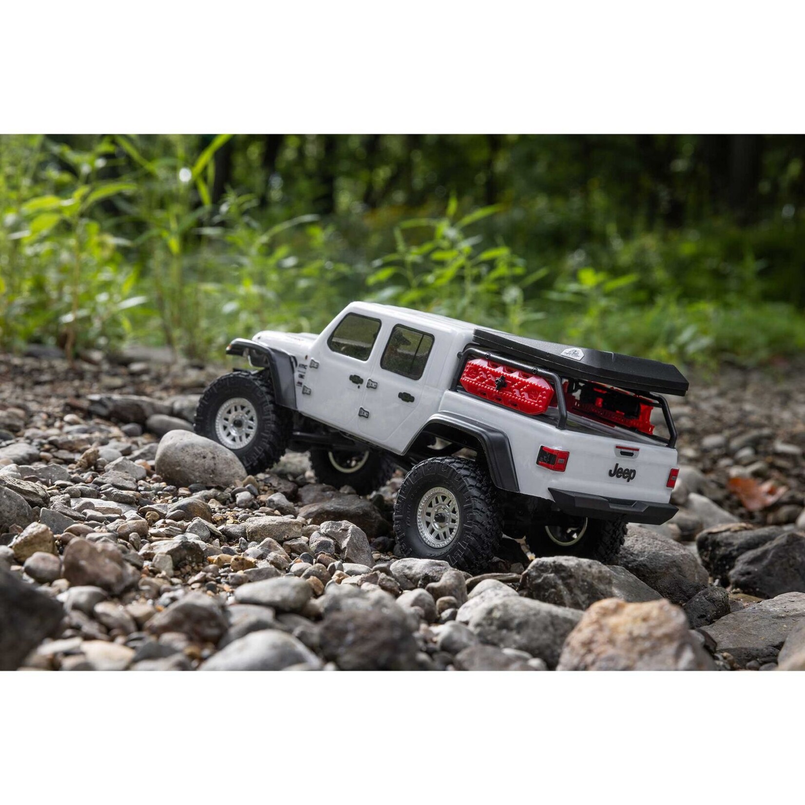 Axial 1/24 SCX24 Jeep Gladiator 4WD Rock Crawler, RTR - White