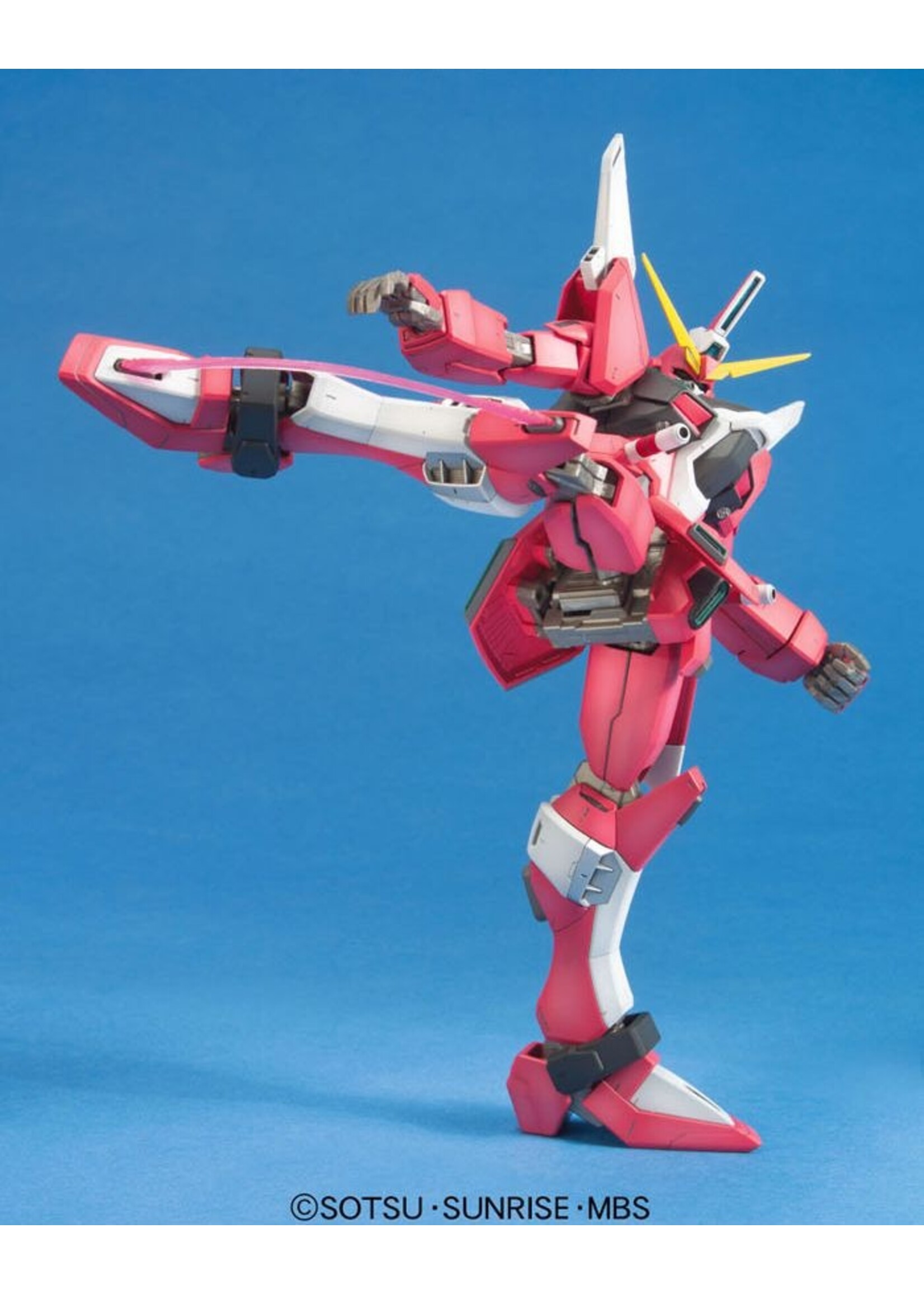 Bandai 2044010 - MG 1/100 "Gundam SEED Destiny" Infinite Justice Gundam
