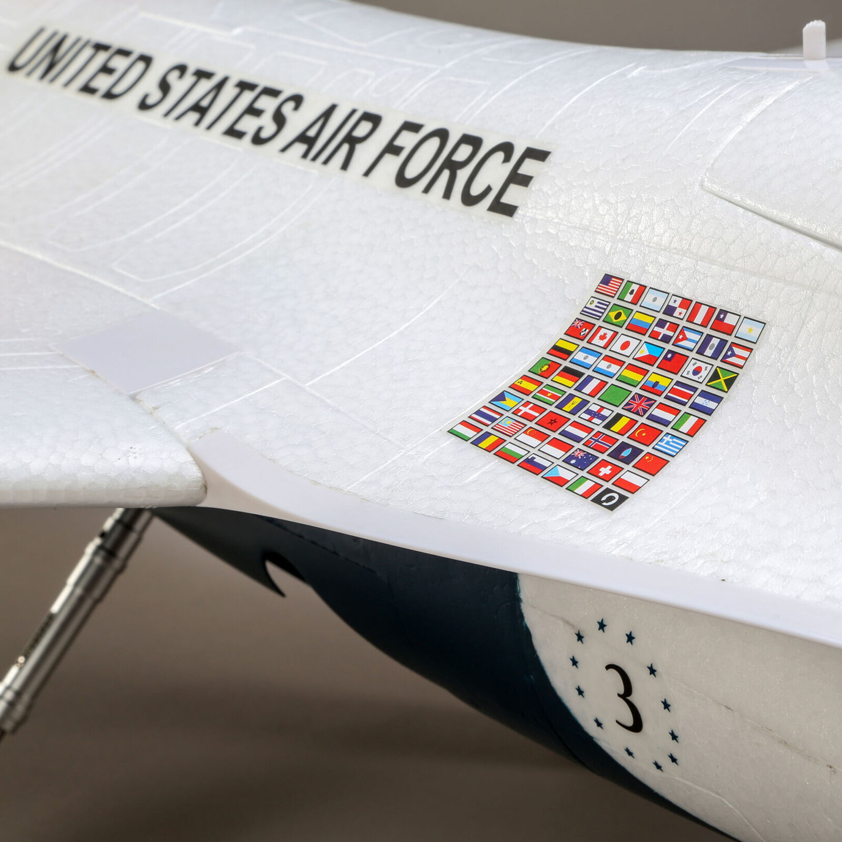 E-flite EFL178500 F-16 Thunderbirds 70mm EDF Jet BNF Basic with AS3X and SAFE Select