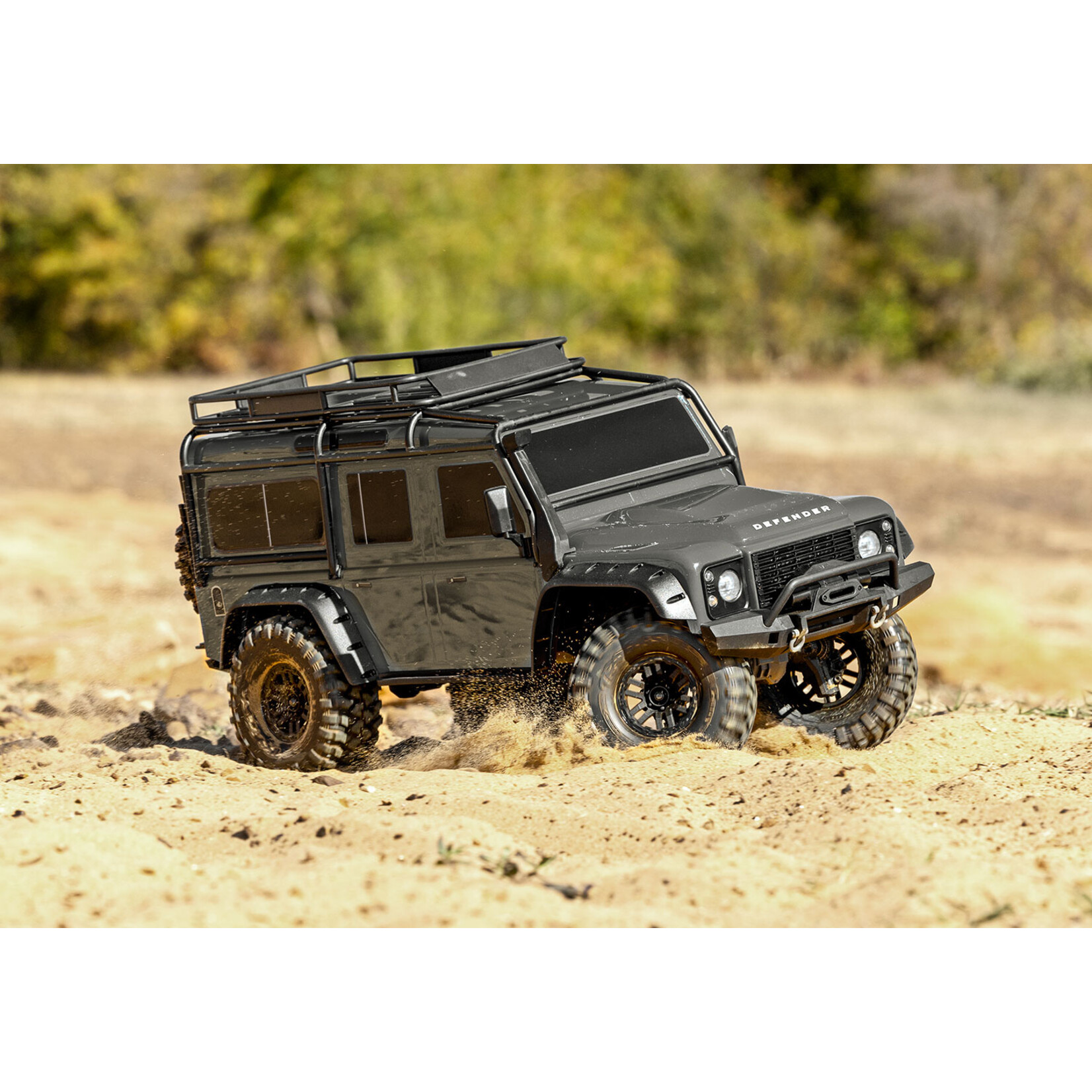 Traxxas 8220564SLVR - TRX-4 Defender, Clipless - Silver