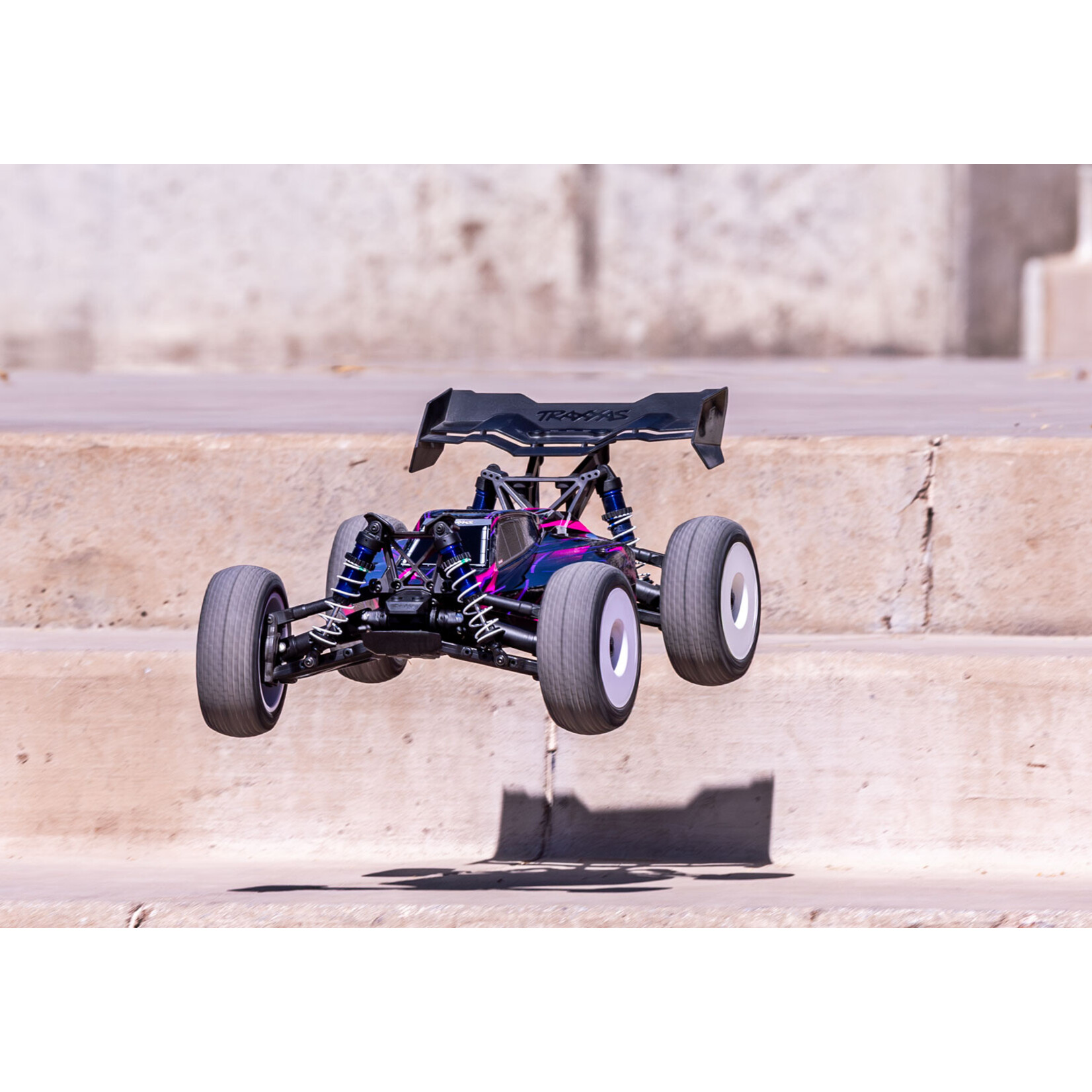 Traxxas 903864PINK - Jato 4X4 VXL Brushless 4S - Pink