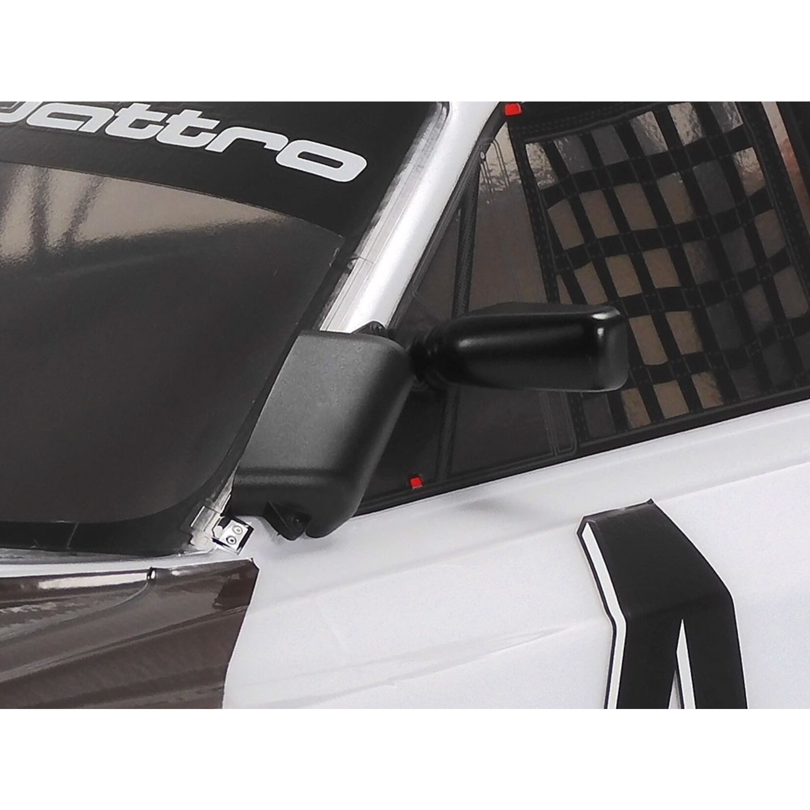 Tamiya 58744 - 1/10 R/C Audi 90 Quattro Racing (TT-02)