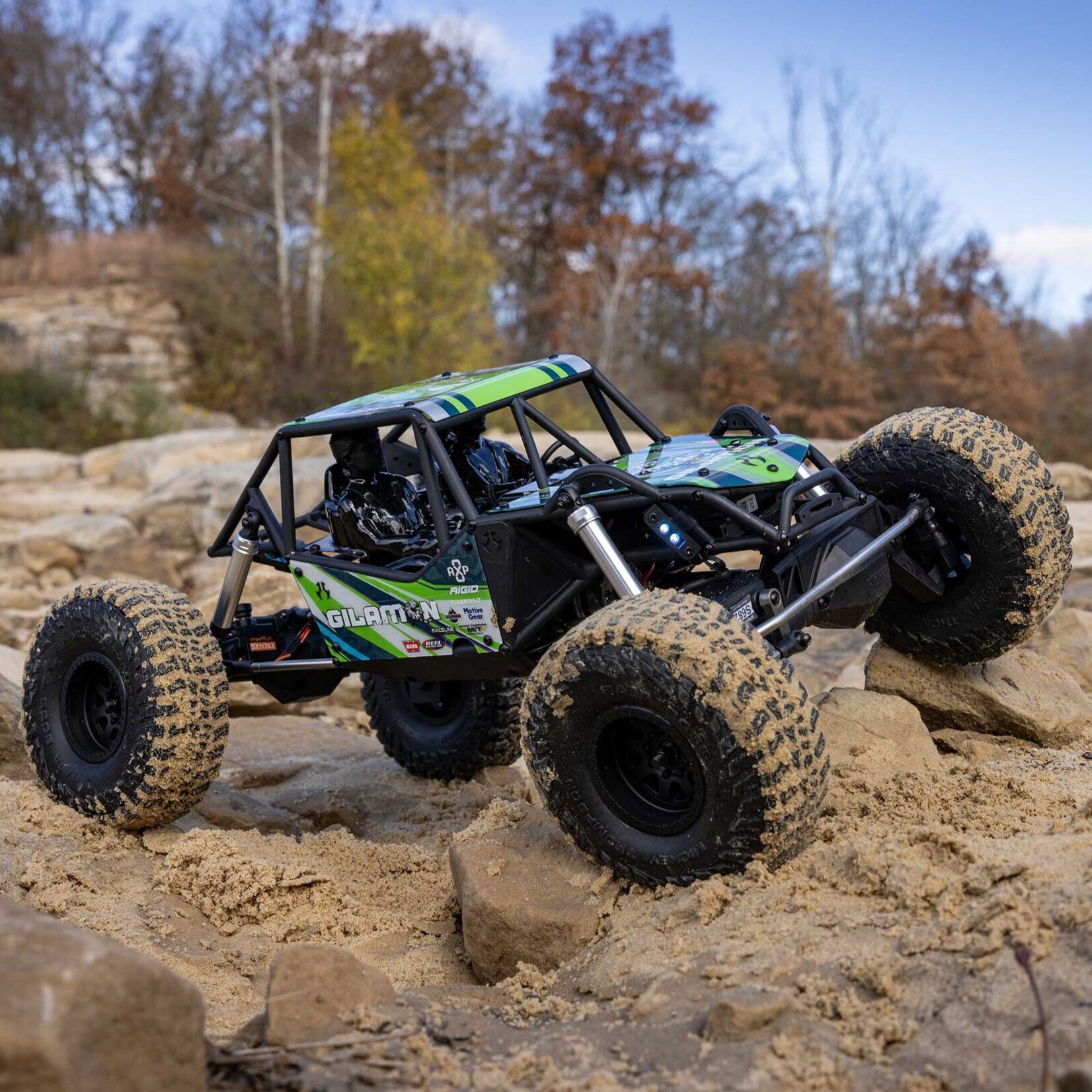 Axial AXI-1207T1 - AXP8 Gilamon 2.2 4X4 Brushed Trail Buggy, RTR - Green