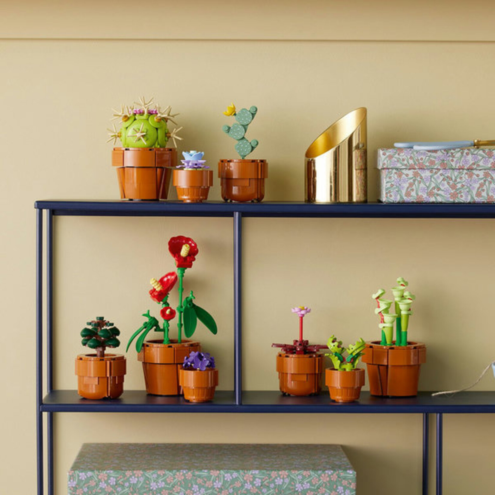 LEGO® Botanicals 10329 - Tiny Plants