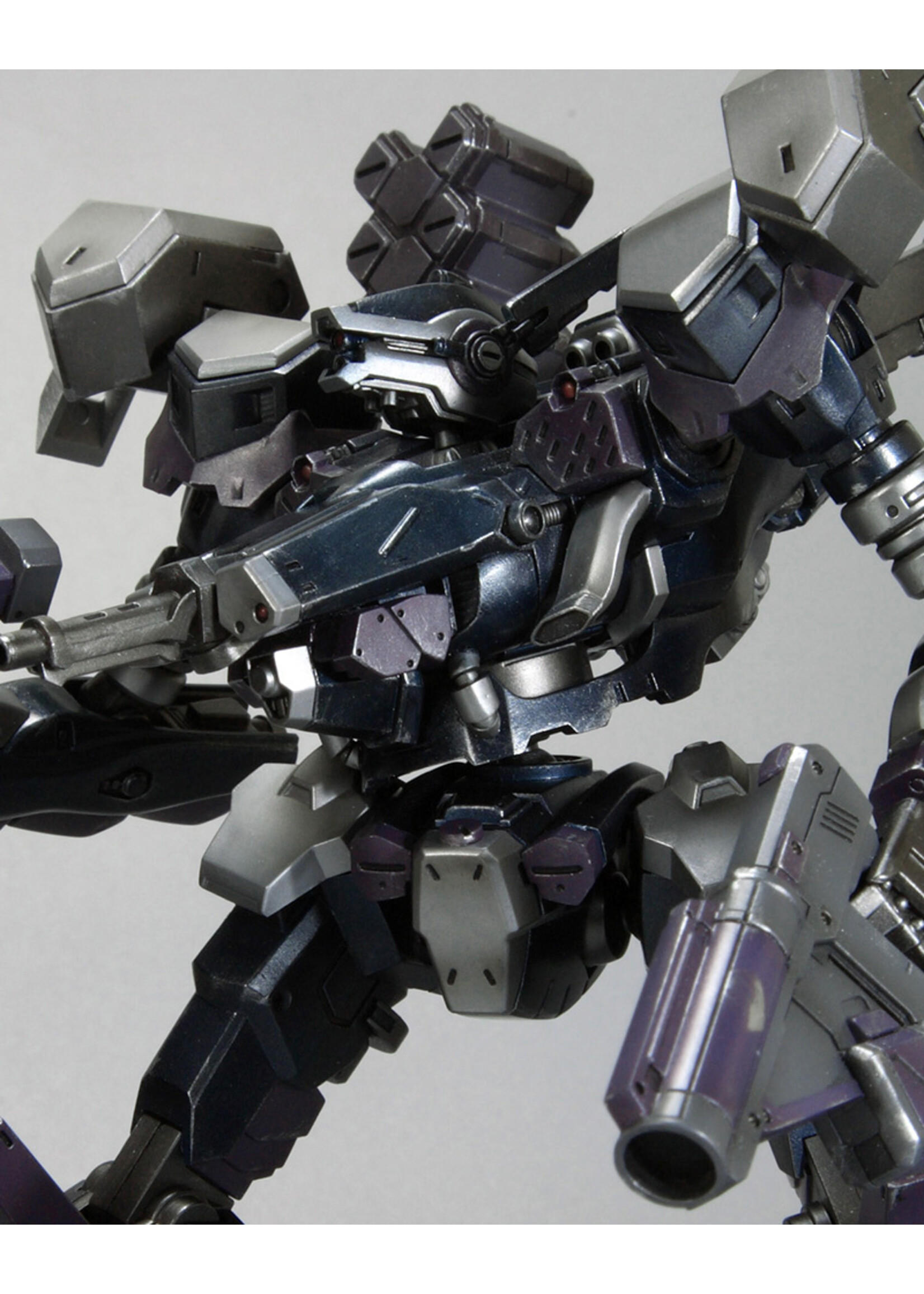 Kotobukiya VI13X - 1/72 "Armored Core" Crest CR-C840/Ul Lightweight Class Ver.