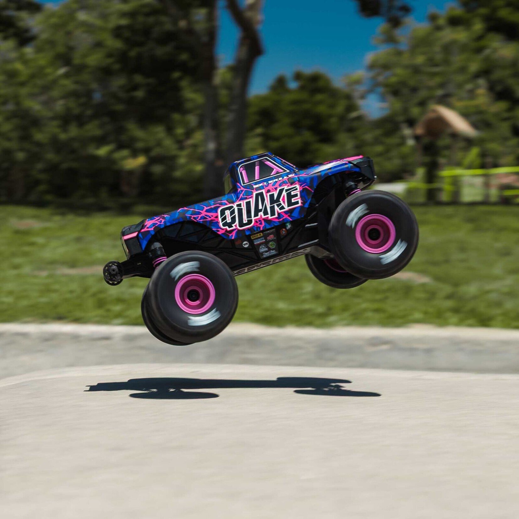 Arrma ARA2137T3 - 1/16 QUAKE GROM 4X4 RTR Monster Truck - Purple