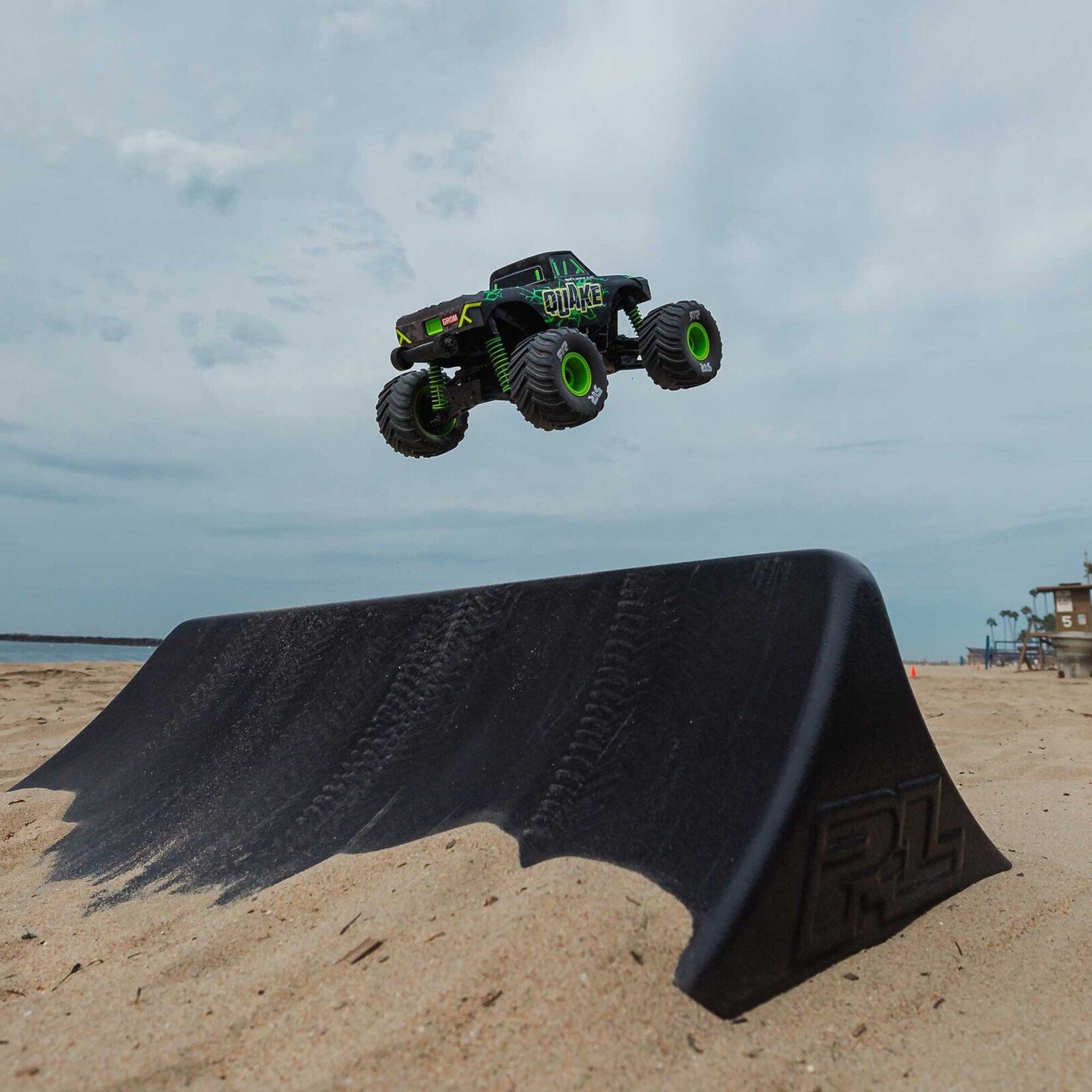 Arrma ARA2137T2 - 1/16 QUAKE GROM 4X4 RTR Monster Truck - Green