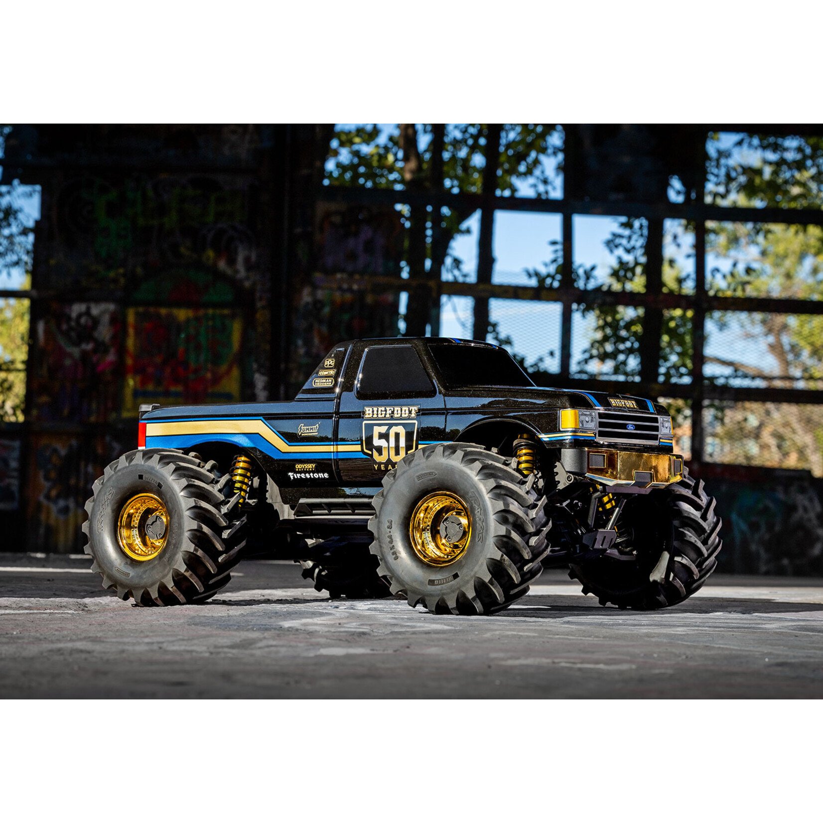 Traxxas 77136-4 - X-Monster Bigfoot 50th Anniversary Commemorative Edition