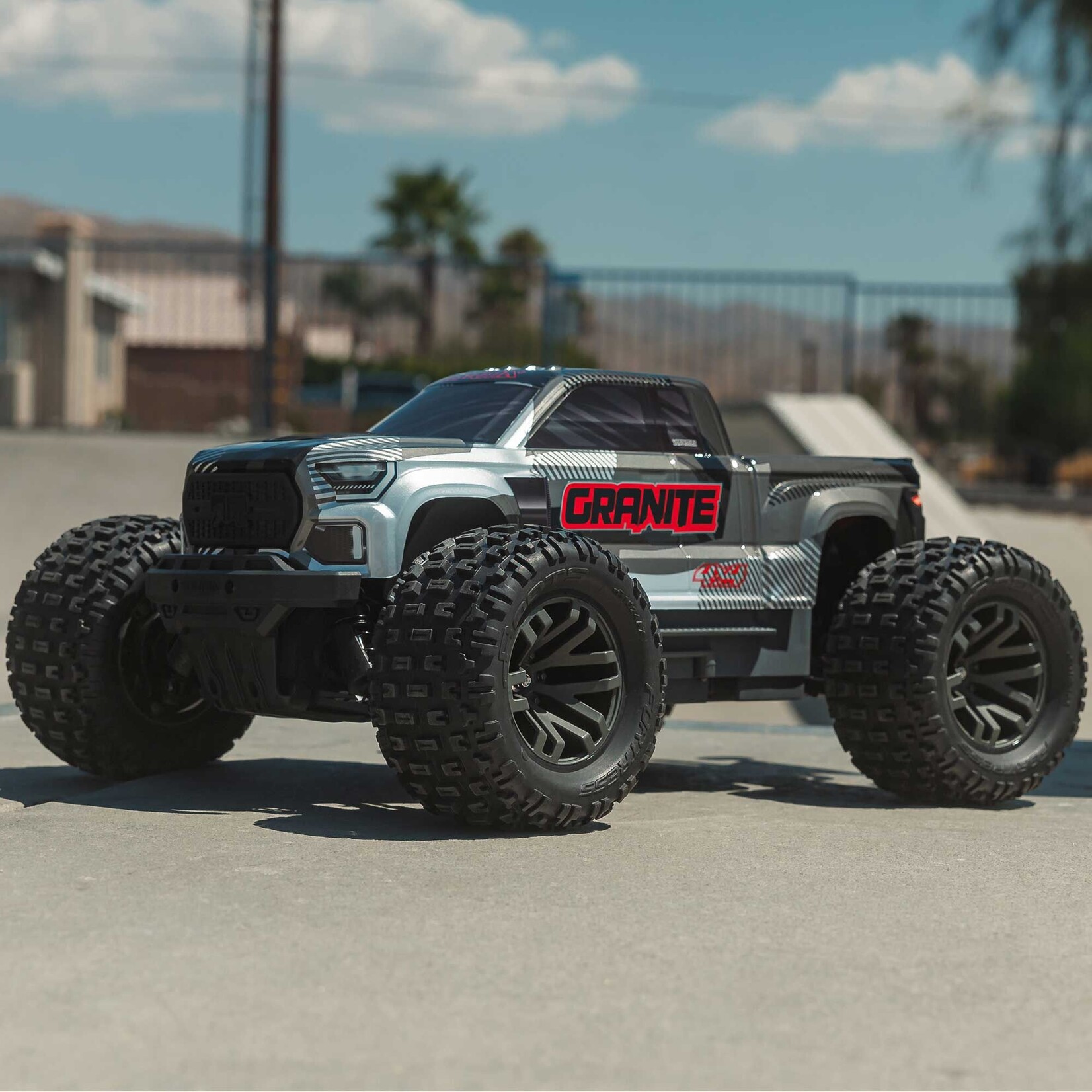 Arrma ARA4302V4T3 1:10 Granite 4x4 223S BLX Brushless Monster Truck RTR w/DSC Gun Metal