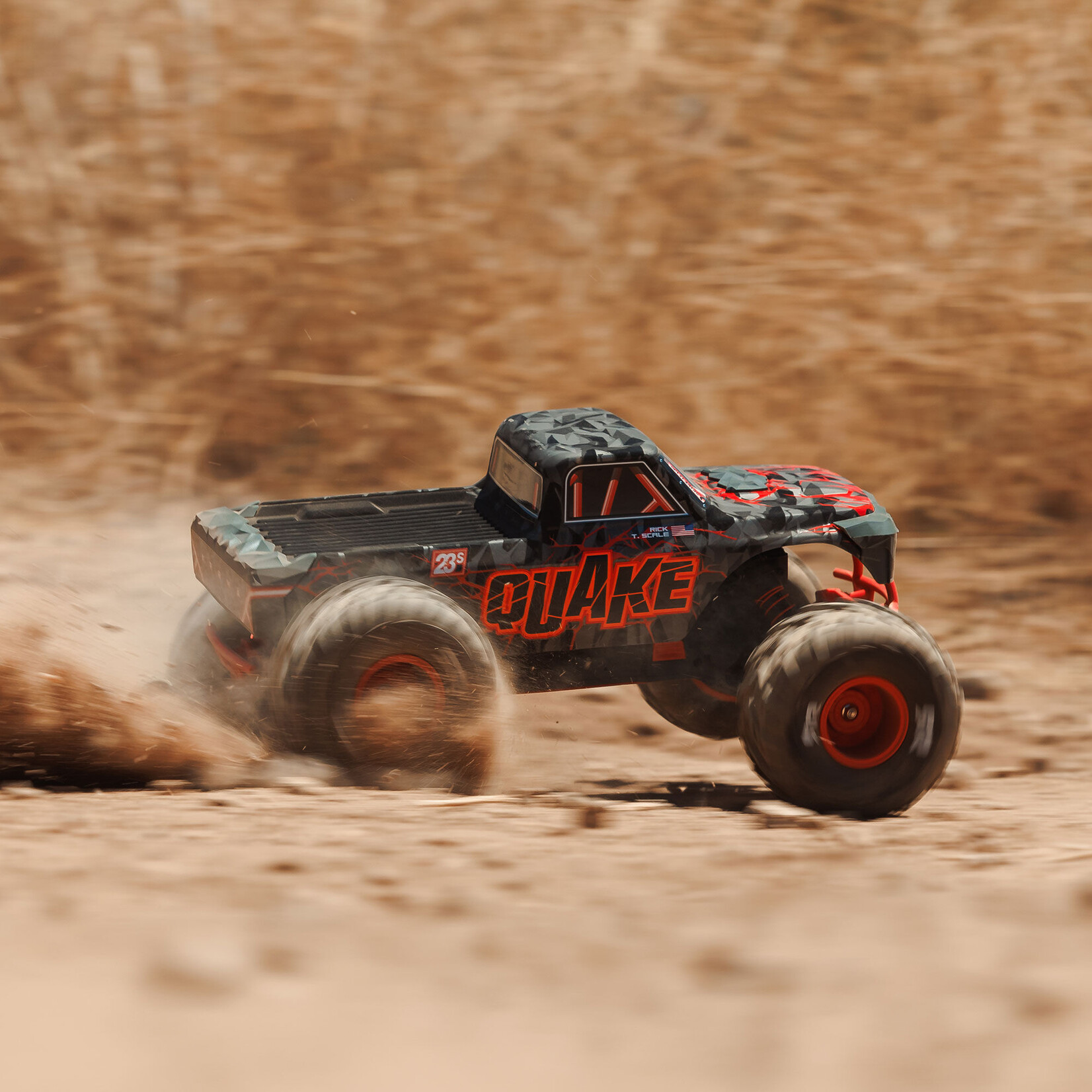 Arrma ARA3537T1 1:10 QUAKE 223S DSC 2WD RTR Brushless Monster Truck Red