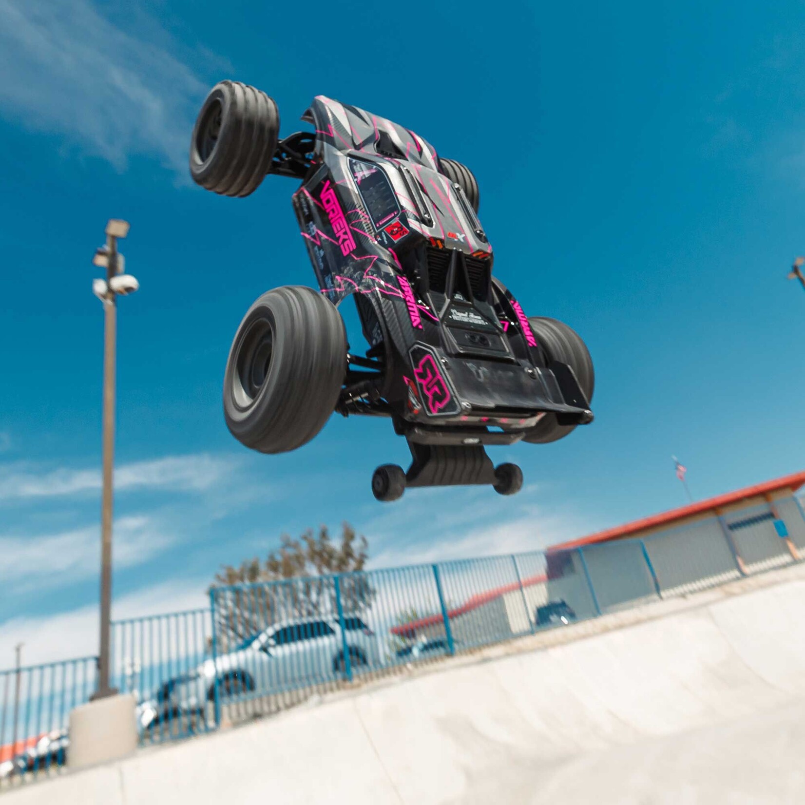 Arrma ARA3505T3 1:10 VORTEKS 223S DSC 2WD RTR Brushless Stadium Truck Pink