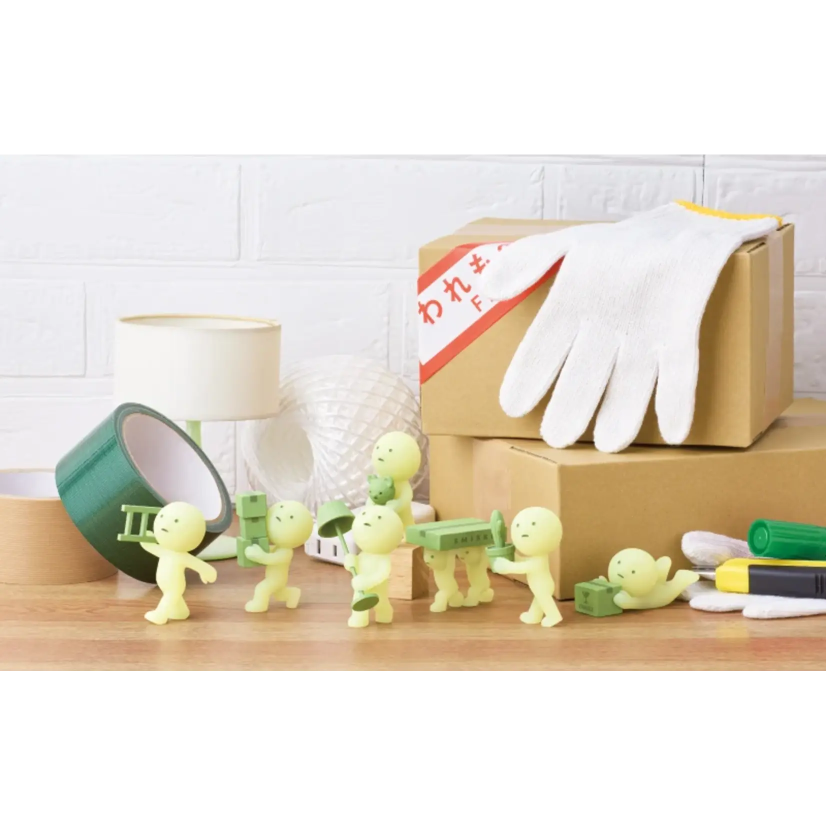 SMISKI Moving Series Mini Figure - 1 Piece