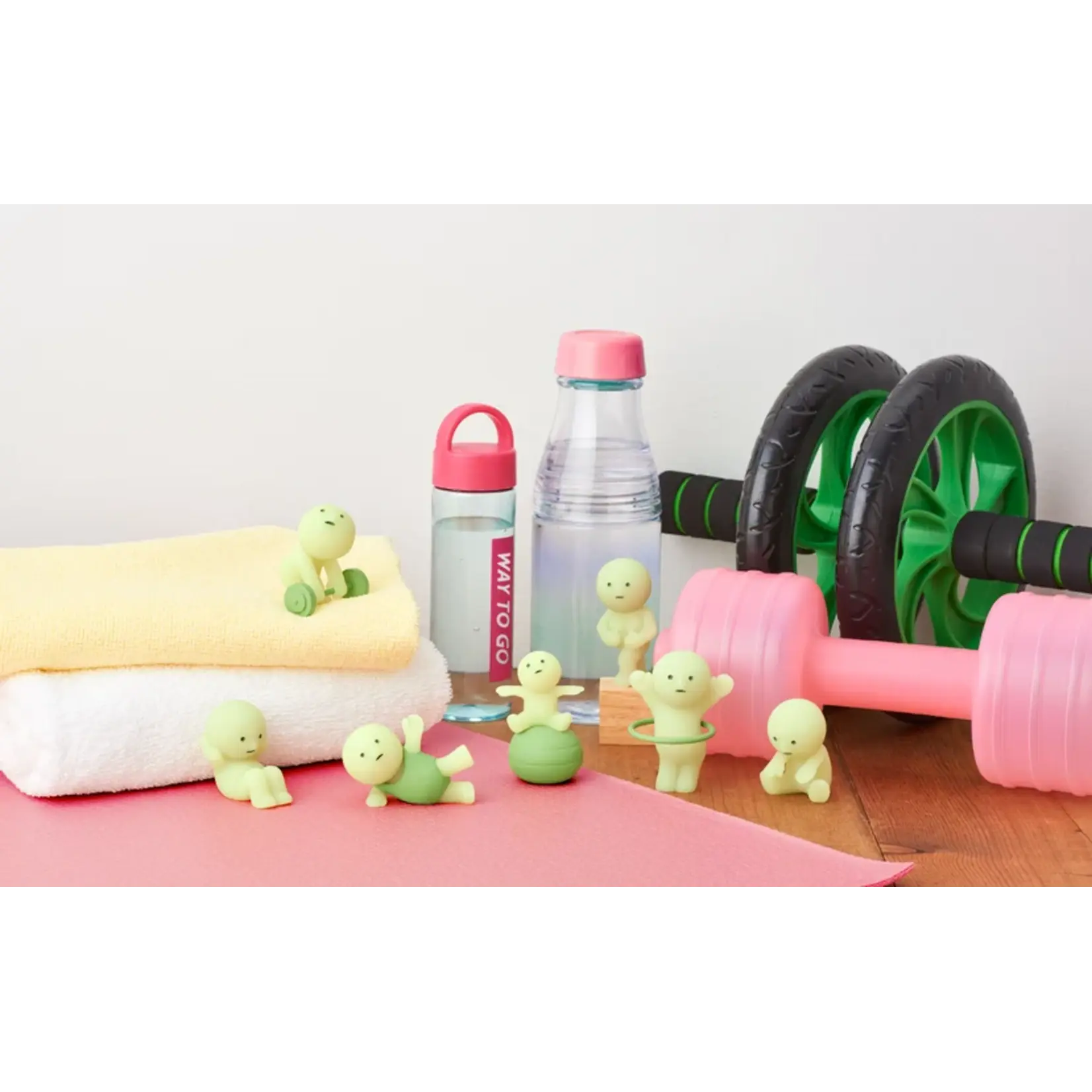 Dreams SMISKI Exercising Series Mini Figure - 1 Piece